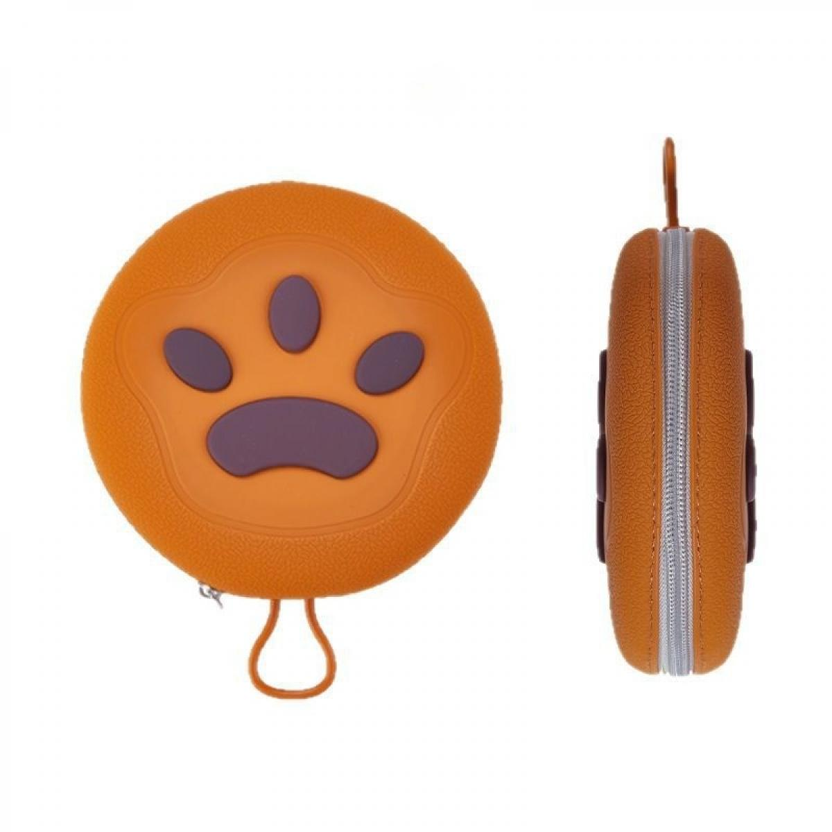 Oranges, rundes Haustierspielzeug mit lila Pfotenabdruck, neben einem passenden, Reißverschlussetui. Beide haben eine braune Lederstruktur und einen orangenen Reißverschluss.