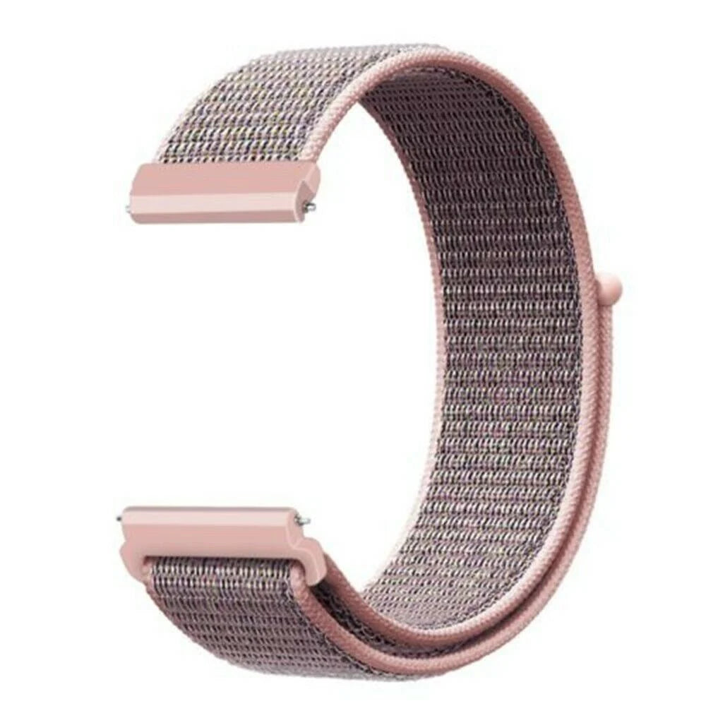 Ein rosafarbenes Uhrenarmband in C-Form. Es hat eine gewebte Textur in Grautönen mit rosafarbenen Kanten und Anschlüssen.