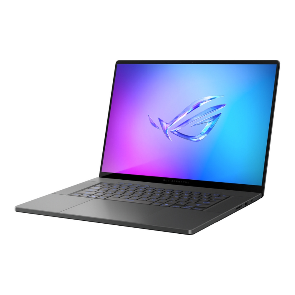 Un laptop grigio su sfondo bianco. Lo schermo mostra un logo ROG con sfumatura viola e blu. Tastiera visibile con luci blu.