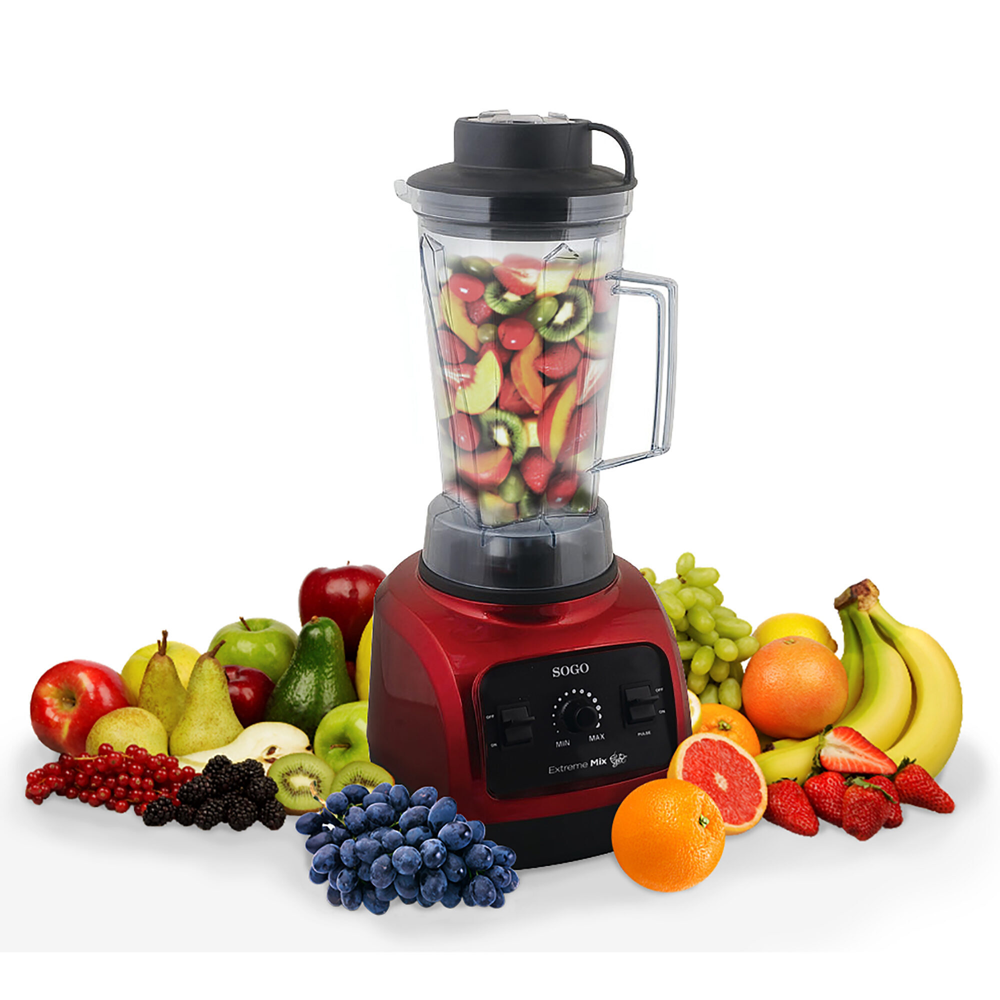 Una licuadora llena de frutas, rodeada de manzanas, uvas, plátanos, naranjas, kiwi, bayas.
