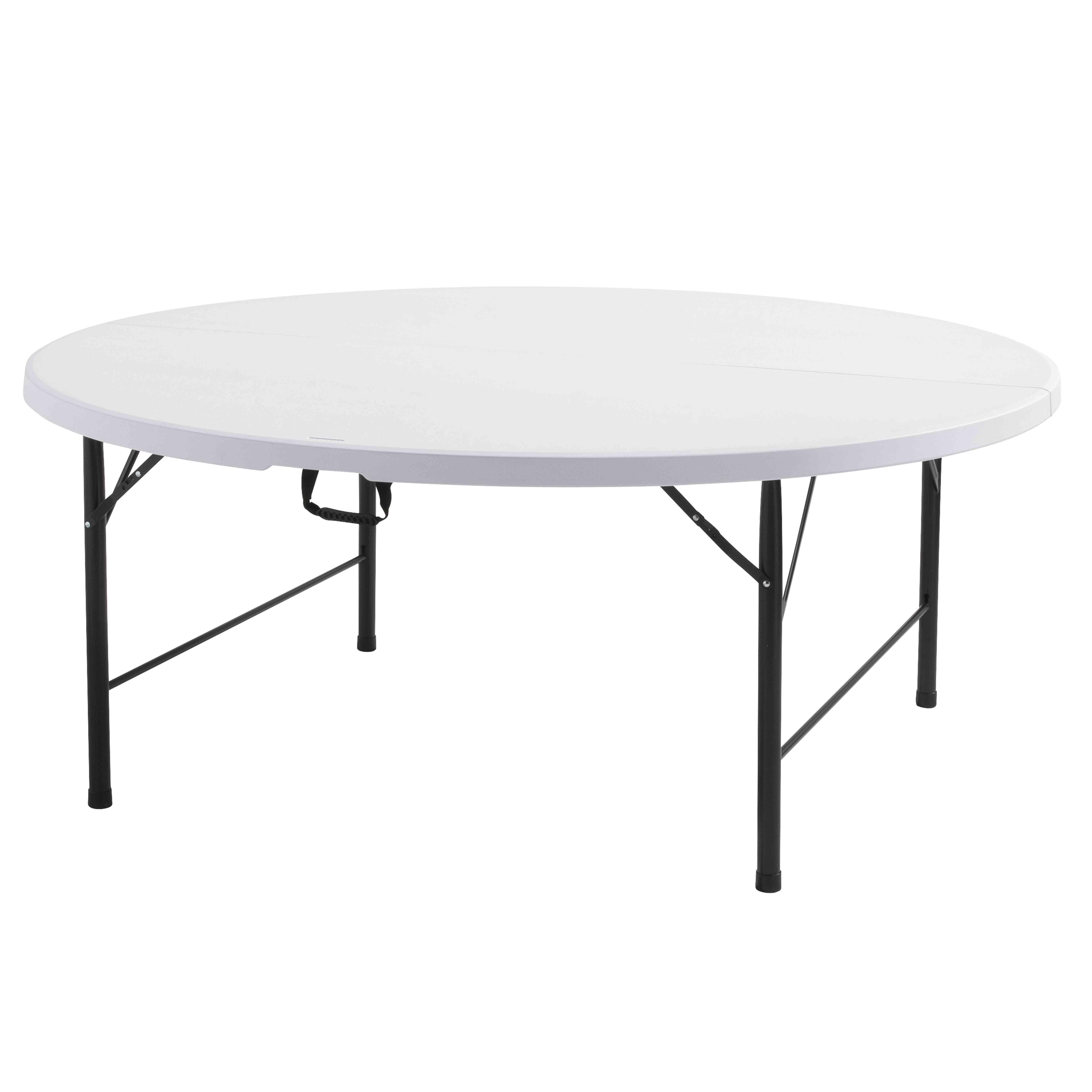 Ein runder, weißer Klapptisch aus Kunststoff mit schwarzen Metallbeinen vor weißem Hintergrund. Der Tisch ist zusammengeklappt.