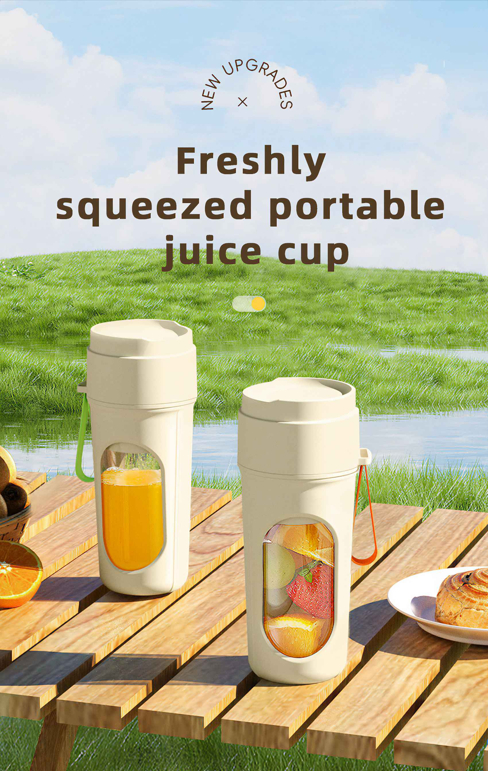 Zwei tragbare Saftbecher auf einem Holztisch. Einer hat Orangensaft, der andere Früchte. Der Hintergrund ist ein See und Himmel.