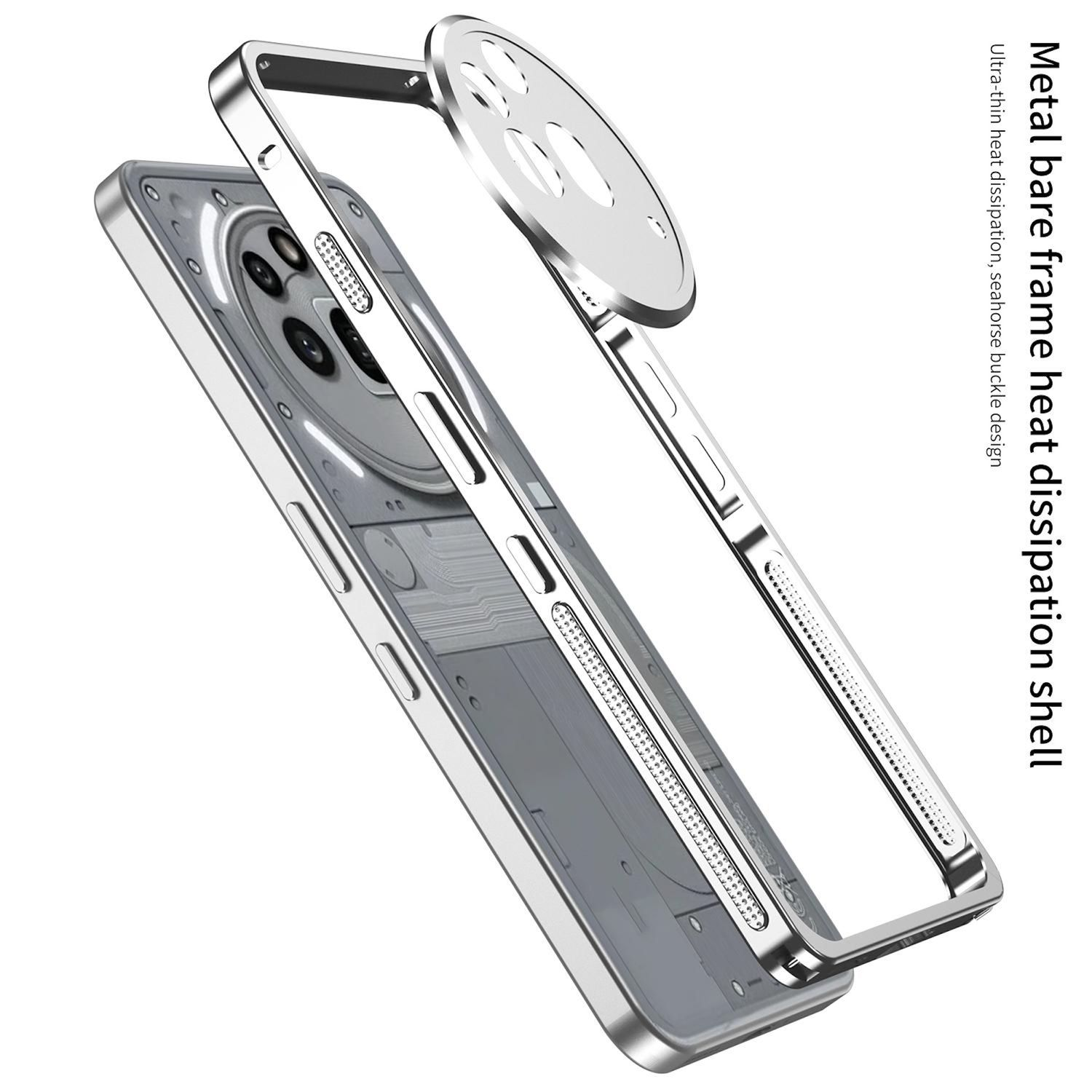 Eine silberne Handyhülle mit offenem Rahmendesign. Die Hülle hat eine transparente Rückseite und ist teilweise zerlegt.