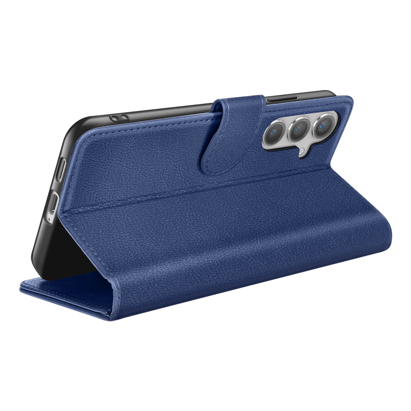 Blauwe leren telefoonhoes met een telefoon erin. De hoes is open en staat rechtop. De telefoon heeft drie camera's.