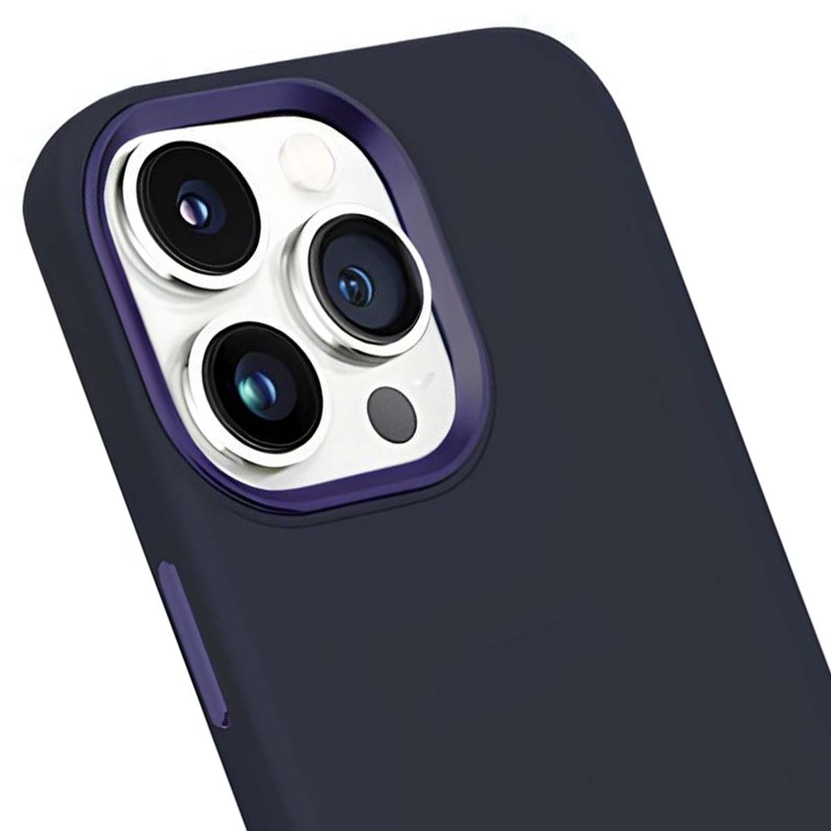 Primo piano di una custodia per telefono blu scuro con un array di fotocamere multi-lente. Le lenti sono argentate e la custodia ha un accento viola.
