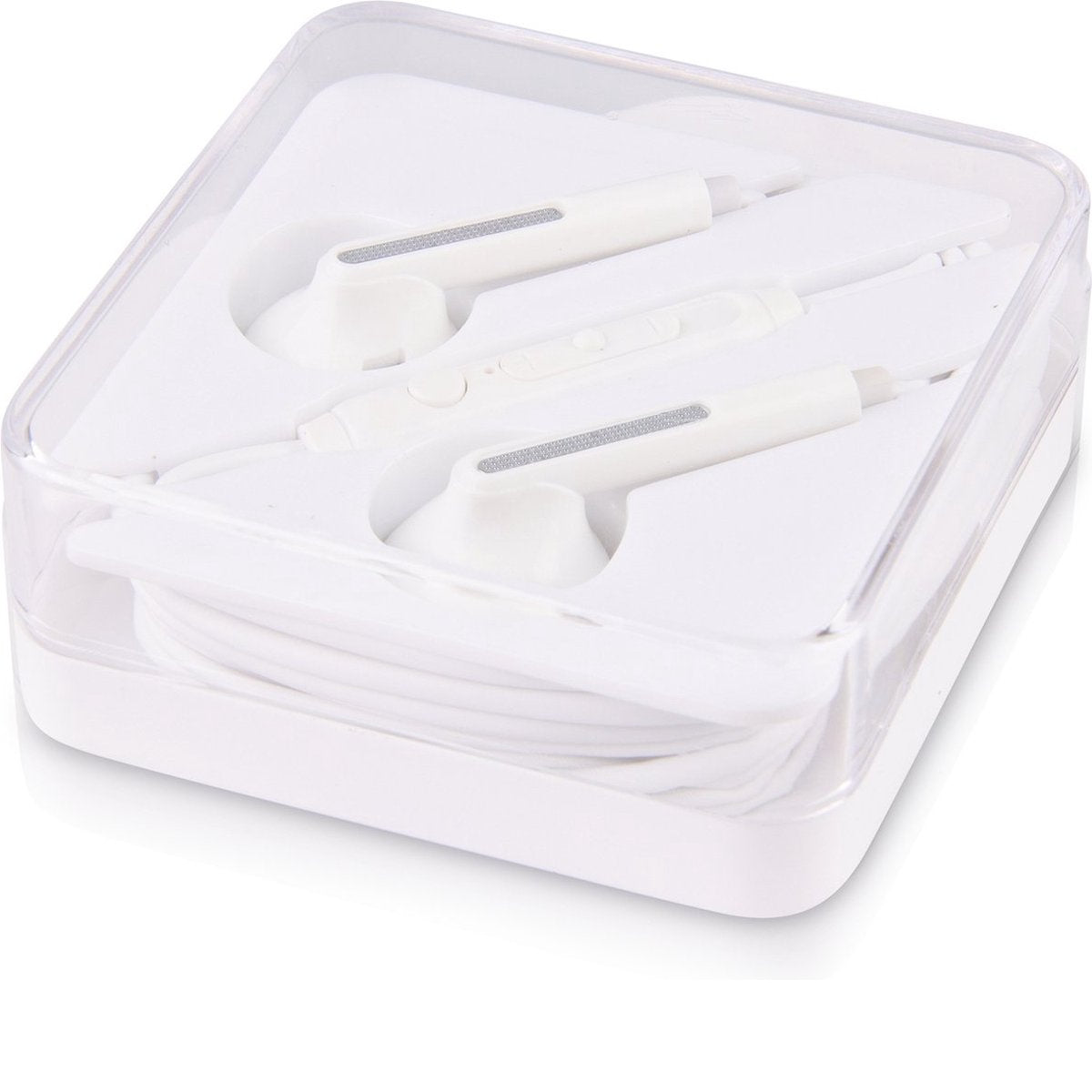Witte oortelefoons in een doorzichtige plastic doos. Oortelefoons hebben een zilveren gaas en een bedieningsknop. De doos staat op een wit oppervlak.