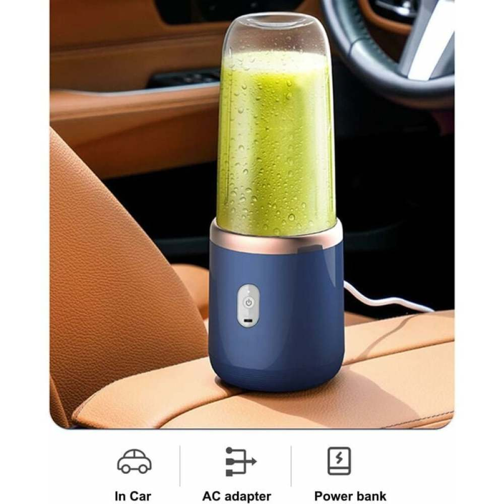Ein blauer und goldener tragbarer Mixer mit grüner Flüssigkeit, der auf einem Autositz steht. Icons unten: Im Auto, AC-Adapter, Powerbank.