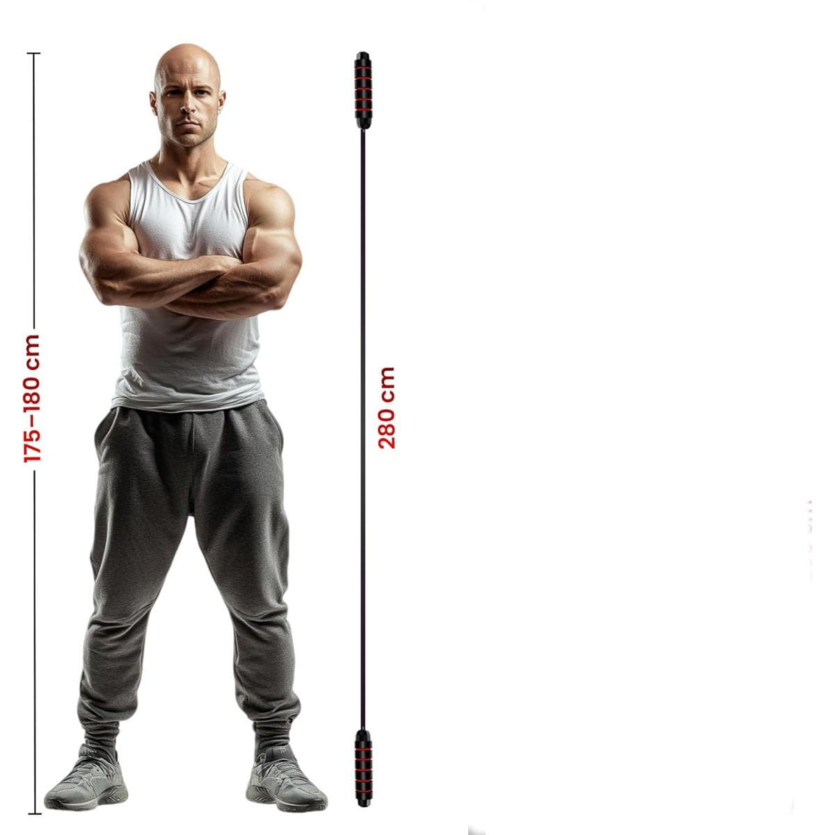 Glatzköpfiger Mann mit verschränkten Armen, trägt ein weißes Tanktop und eine graue Jogginghose, neben einem schwarzen Fitness-Stick.