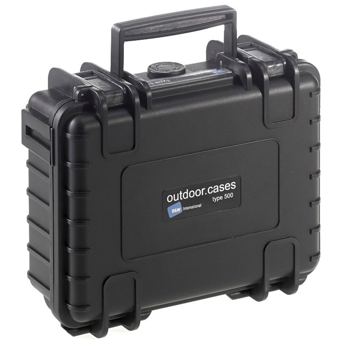 Ein schwarzer Outdoor-Koffer mit Griff und Verschlüssen. Er hat den Text 'outdoor.cases' und 'type 500'.