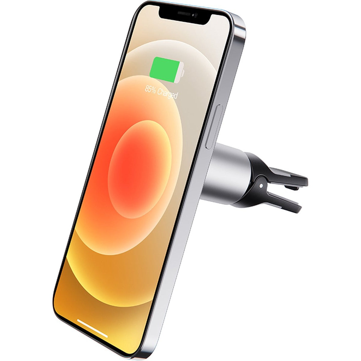 Een iPhone die draadloos oplaadt in een ventilatiehouder van een auto. De telefoon toont 85% opgeladen. De houder is zilver en zwart.