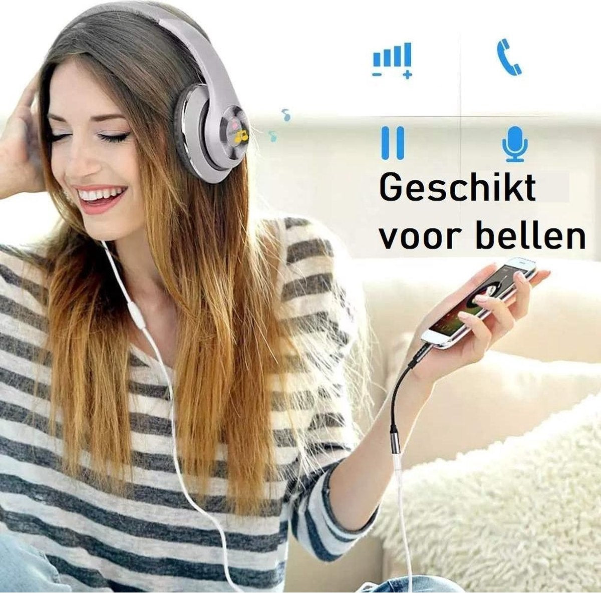 Vrouw met koptelefoon, houdt een telefoon vast die via een kabel is aangesloten. Tekst: 'Geschikt voor bellen'.