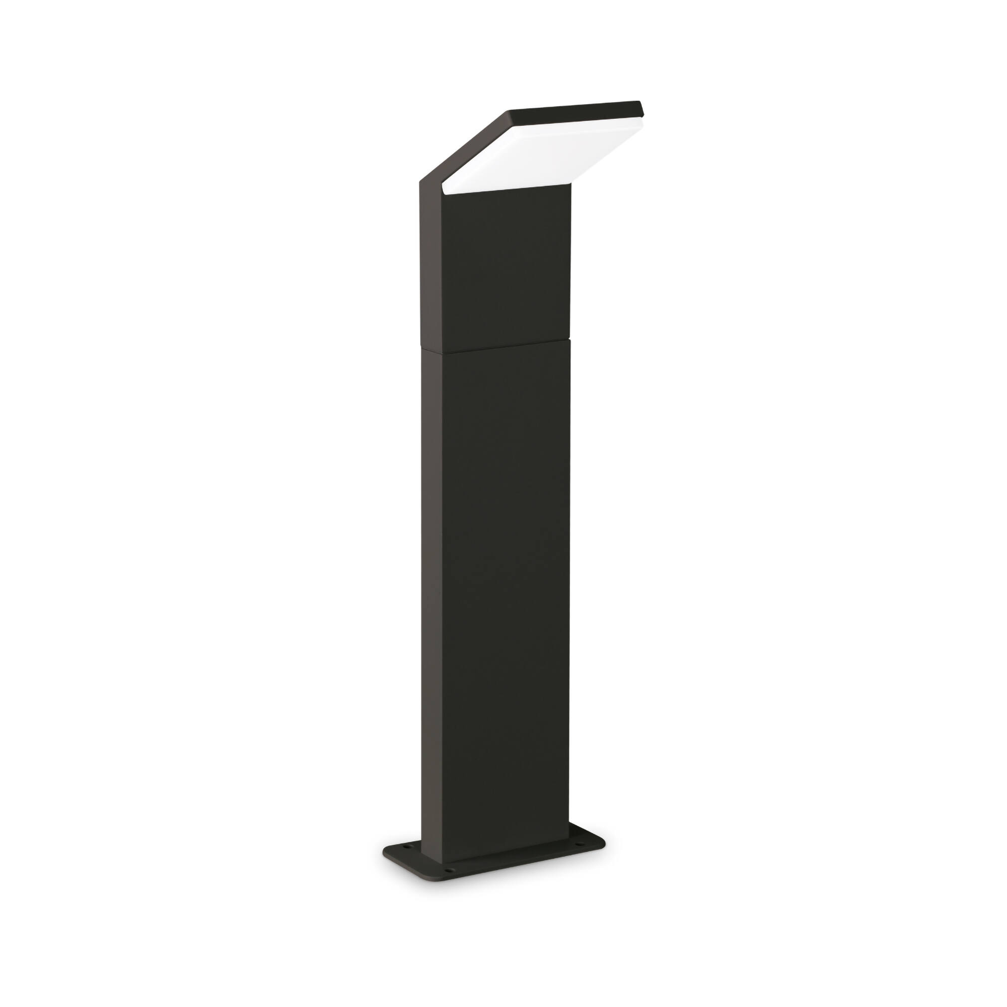 Una lampada da esterno nera con base rettangolare e luce quadrata in alto, angolata verso l'alto, su sfondo bianco.