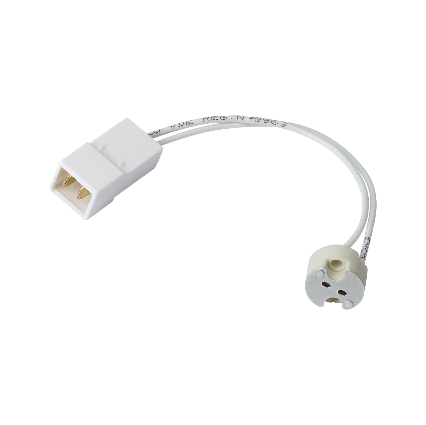 Ein weißer elektrischer Stecker mit zwei Stiften, der mit einer Lampenfassung mit Drähten verbunden ist. Der Hintergrund ist schlicht weiß.