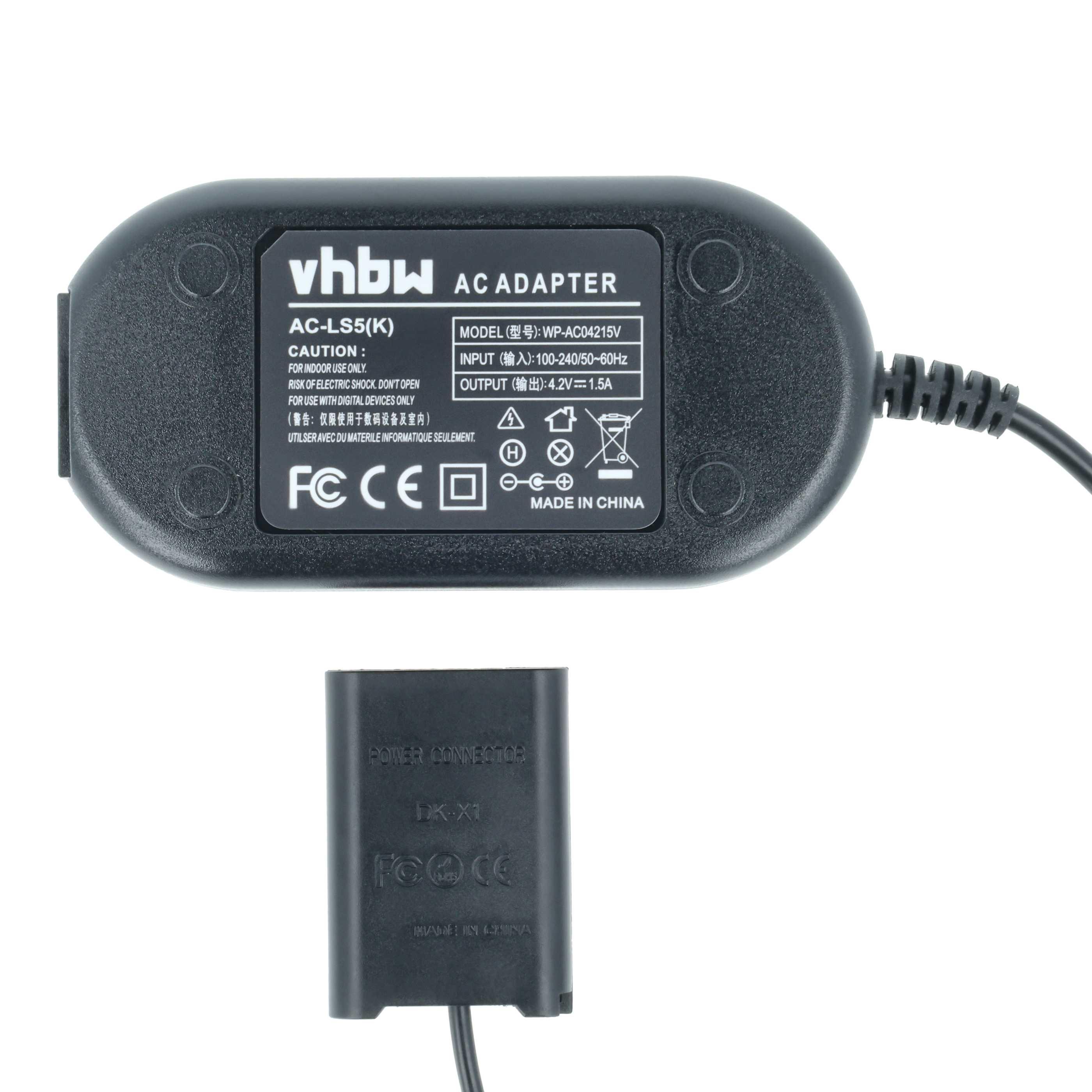 Schwarzer AC-Adapter mit angeschlossenem Stromanschluss und separatem Stromanschluss. Text auf dem Adapter: vhbw AC ADAPTER.