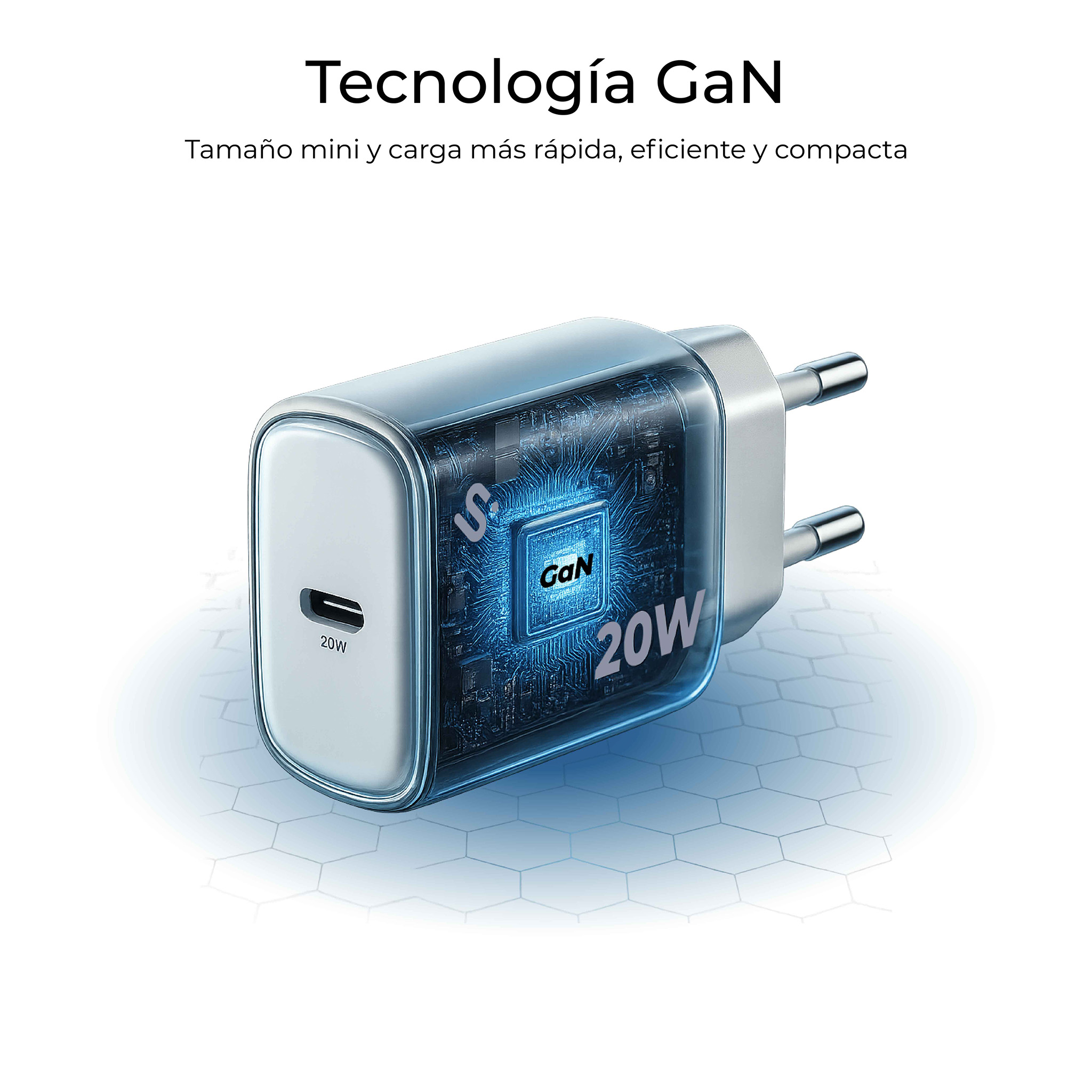 Un mini cargador GaN con salida de 20W. Tiene una carcasa transparente, la palabra GaN es visible y el enchufe es plateado.