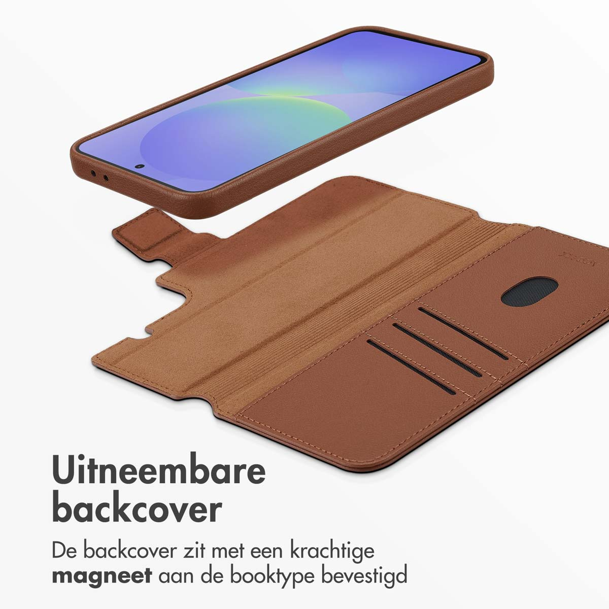Een bruine telefoonhoes, met een telefoon erboven. De open hoes heeft kaartsleuven. Tekst: 'Verwijderbare achterkant'.