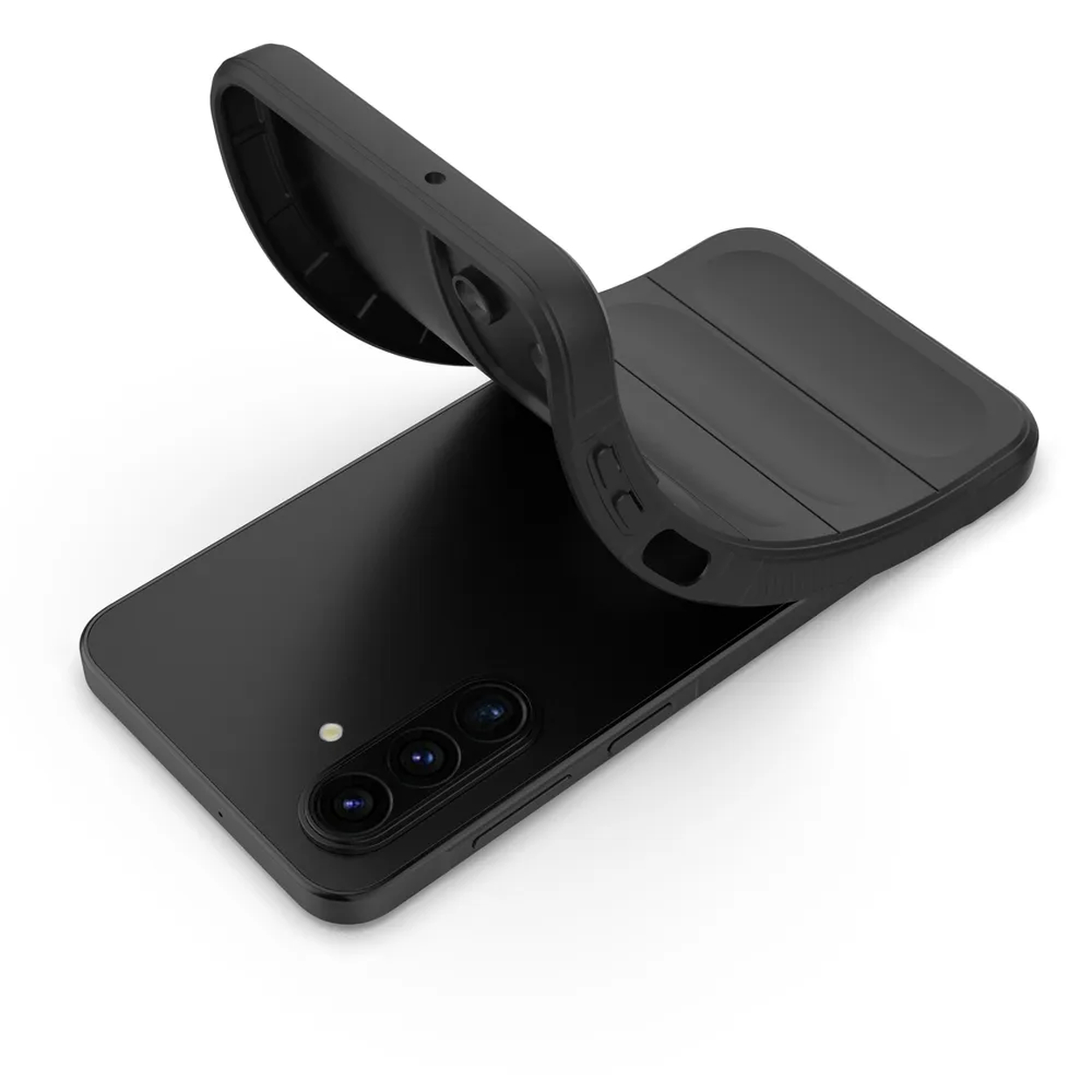 Un téléphone noir avec un étui noir le recouvrant partiellement. L'étui est légèrement soulevé, révélant l'appareil photo du téléphone.
