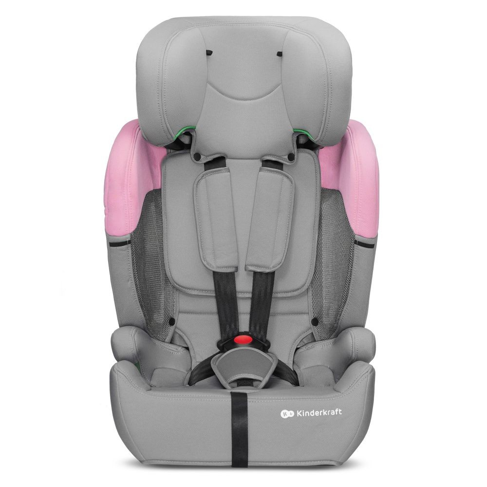Ein grauer und rosa Kinderkraft Autositz. Er hat Sicherheitsgurte und eine Kopfstütze. Der Sitz ist für die Kindersicherheit bestimmt.