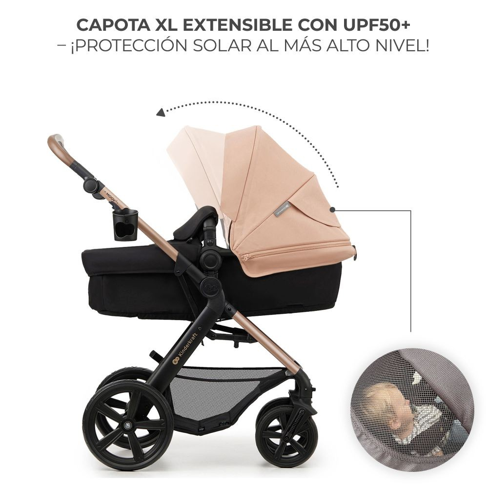 Ein beiger und schwarzer Kinderwagen mit ausziehbarer Sonnenblende, Becherhalter und Netzkorb, der ein Baby zeigt.