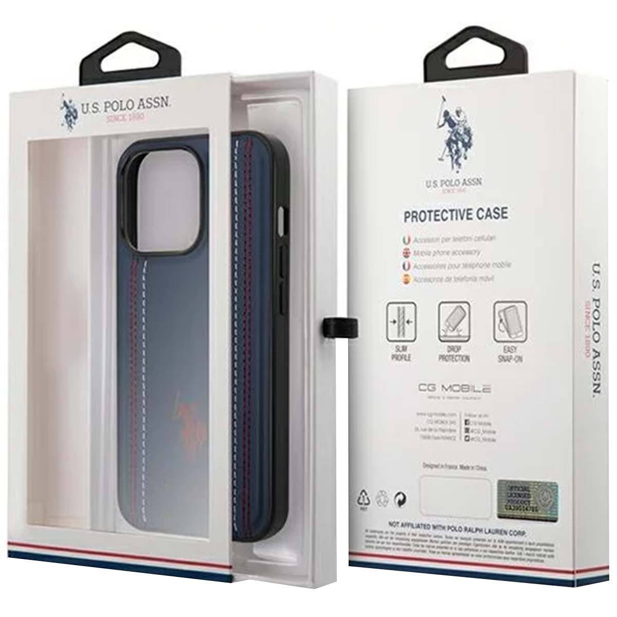Una custodia per telefono in una scatola bianca. La custodia è blu navy con cuciture rosse e un logo. La scatola ha il logo e il testo del marchio.