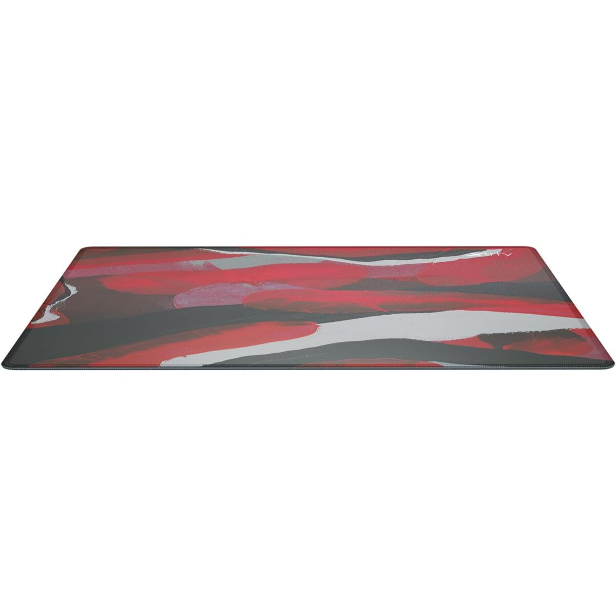 Un tapis de souris rectangulaire avec de l'art abstrait. Il présente des coups de pinceau rouges, gris et blancs sur une base noire.