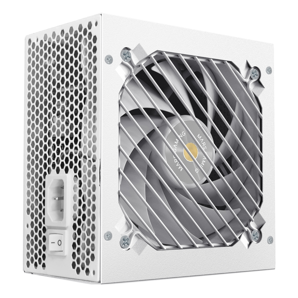 Alimentatore per computer bianco. Presenta una ventola dietro una griglia metallica, una ventilazione a nido d'ape e un interruttore.
