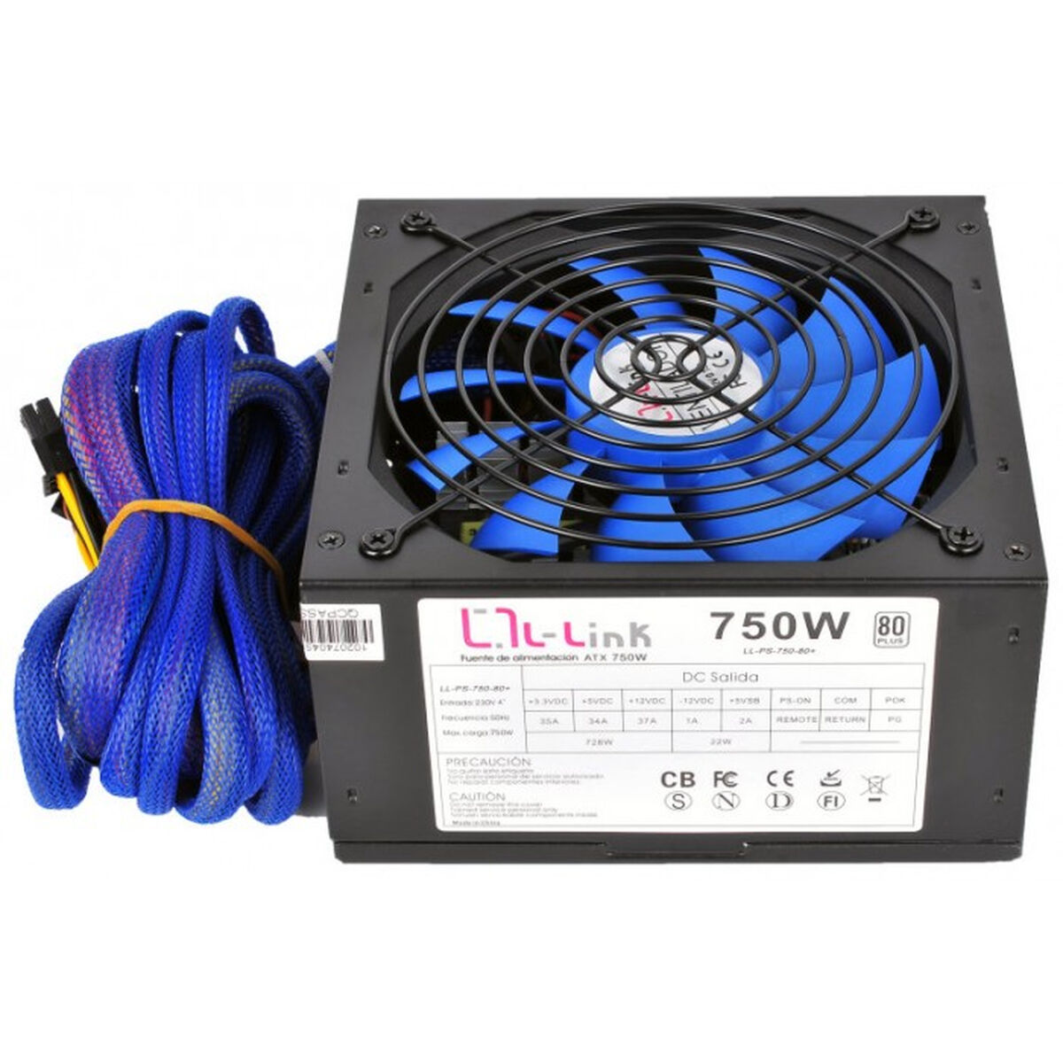 Un alimentatore per computer nero con una ventola blu. Cavi blu raggruppati a sinistra. Testo sul pannello frontale. Sfondo bianco.