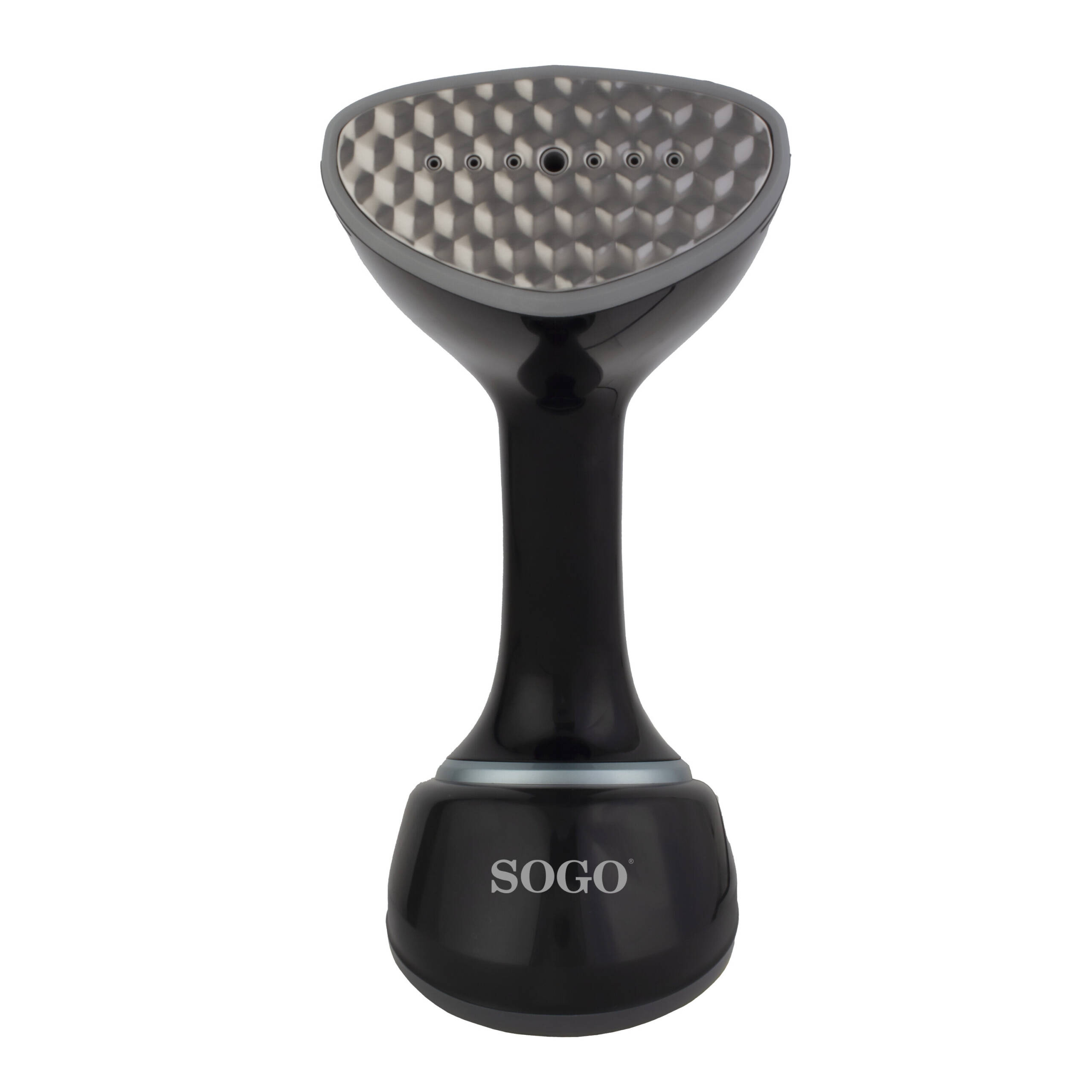 Una plancha de vapor SOGO negra y gris. Tiene un cabezal estampado con agujeros de vapor y un mango negro.