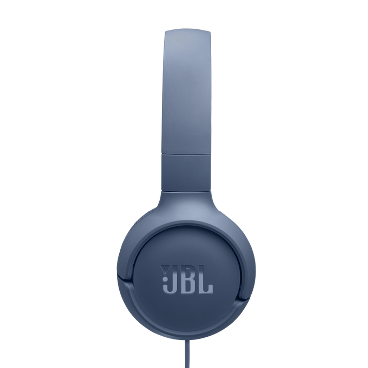 Blaue JBL-Kopfhörer, zentriert vor schwarzem Hintergrund. Das JBL-Logo ist auf dem Ohrmuschel zu sehen.