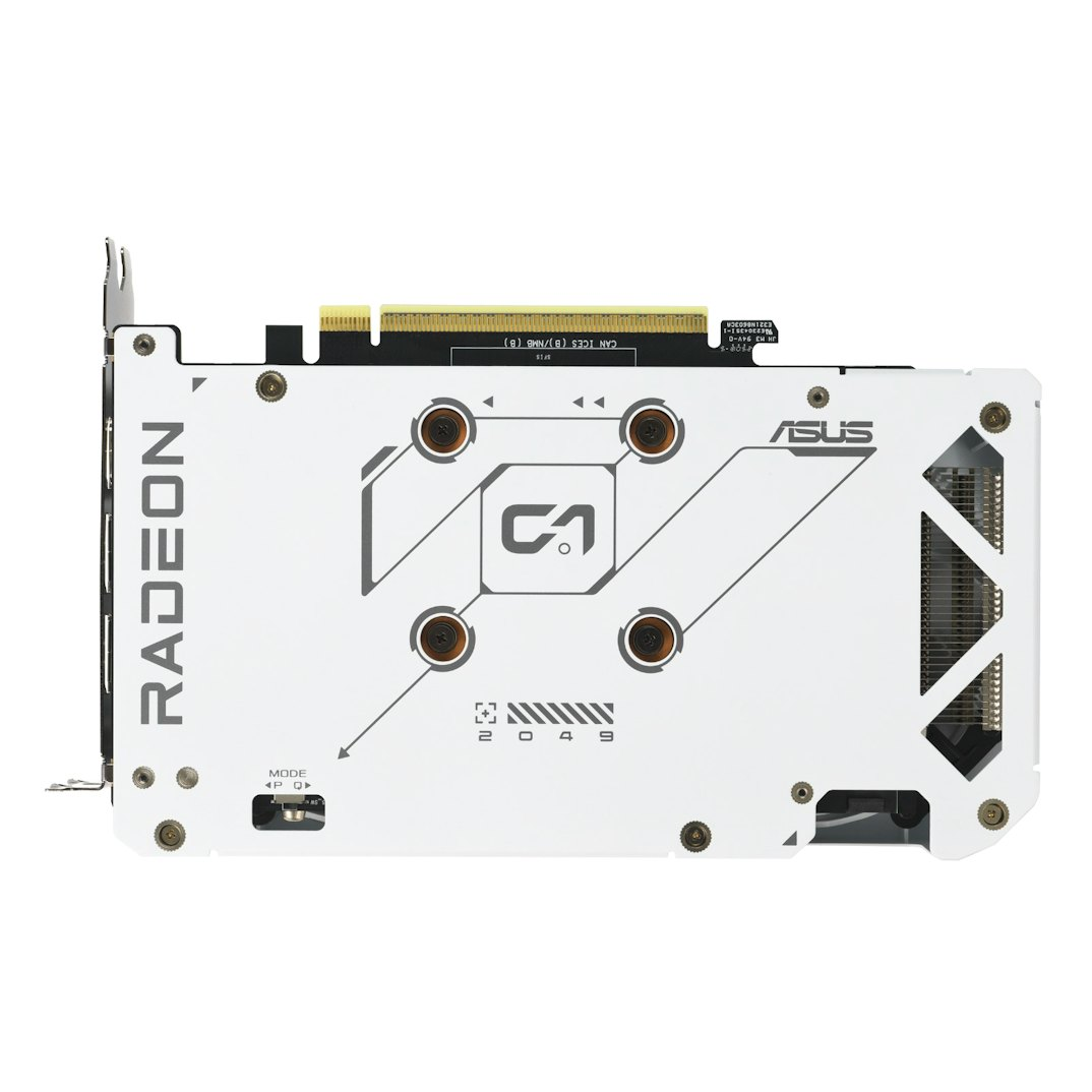 Biało-czarna karta graficzna ASUS Radeon. Zawiera logo Radeon, stylizowane logo 'C' oraz różne oznaczenia techniczne.