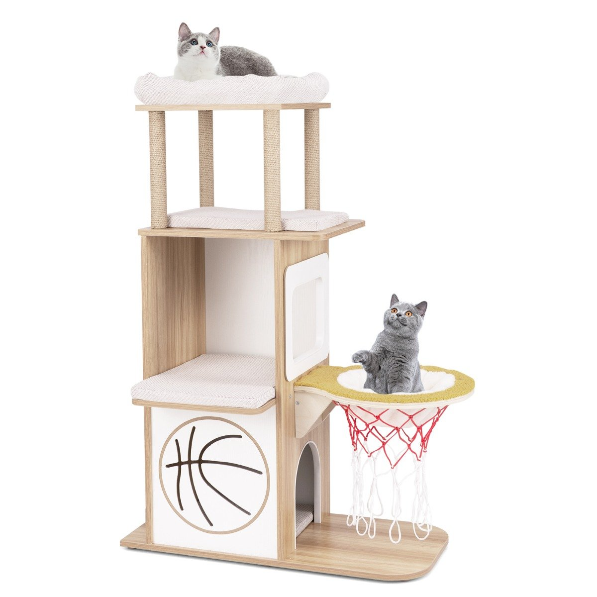 Un árbol para gatos con dos gatos. Uno arriba, otro en una cama con forma de canasta de baloncesto. El árbol tiene un diseño de baloncesto.