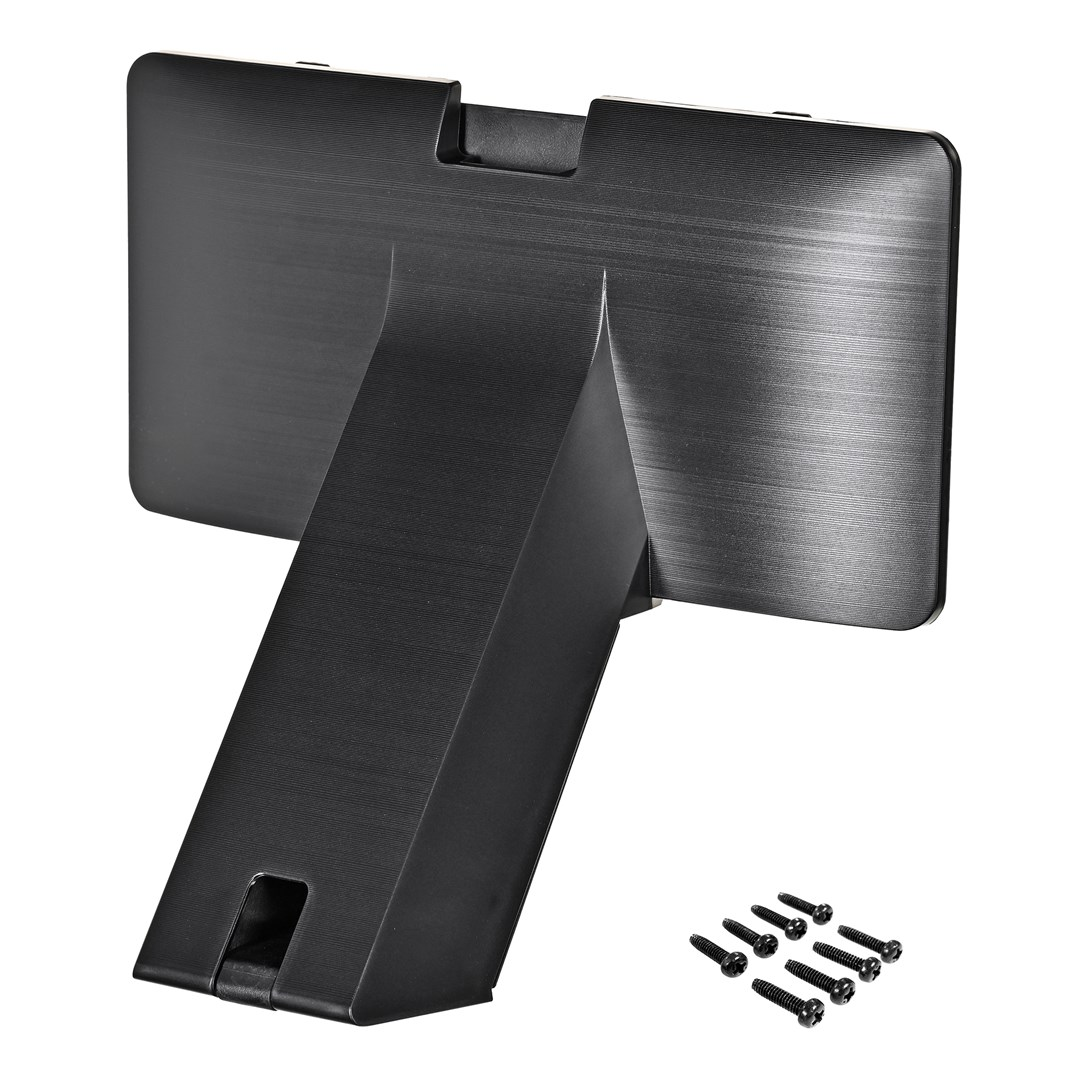 Czarny stojak pod telewizor o prostokątnym kształcie, wsparty na trójkątnej podstawie. Kilka śrub w prawym dolnym rogu.