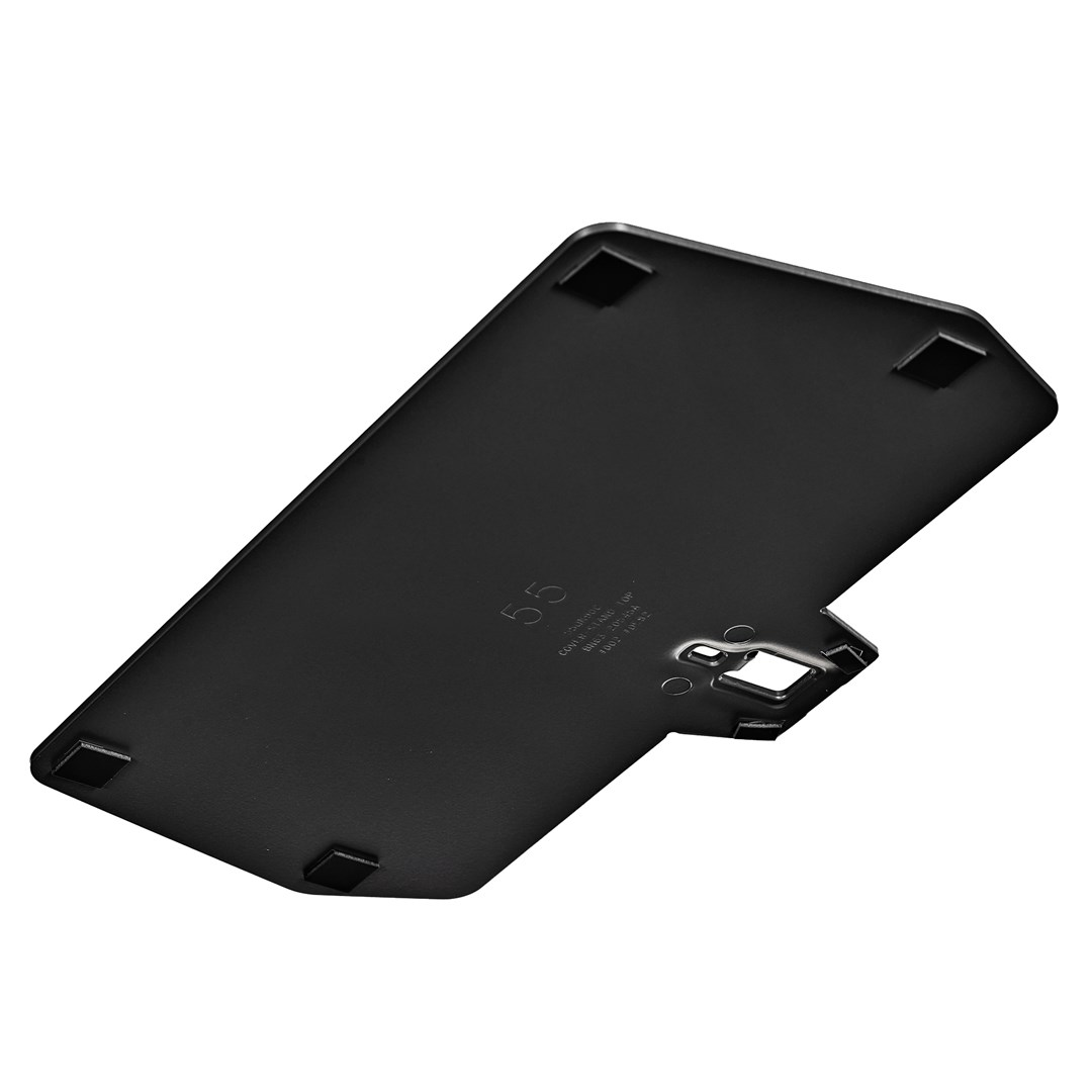 Czarny, prostokątny obiekt z zaokrąglonymi rogami i czterema kwadratowymi nóżkami. Numer 55 jest wydrukowany na powierzchni.