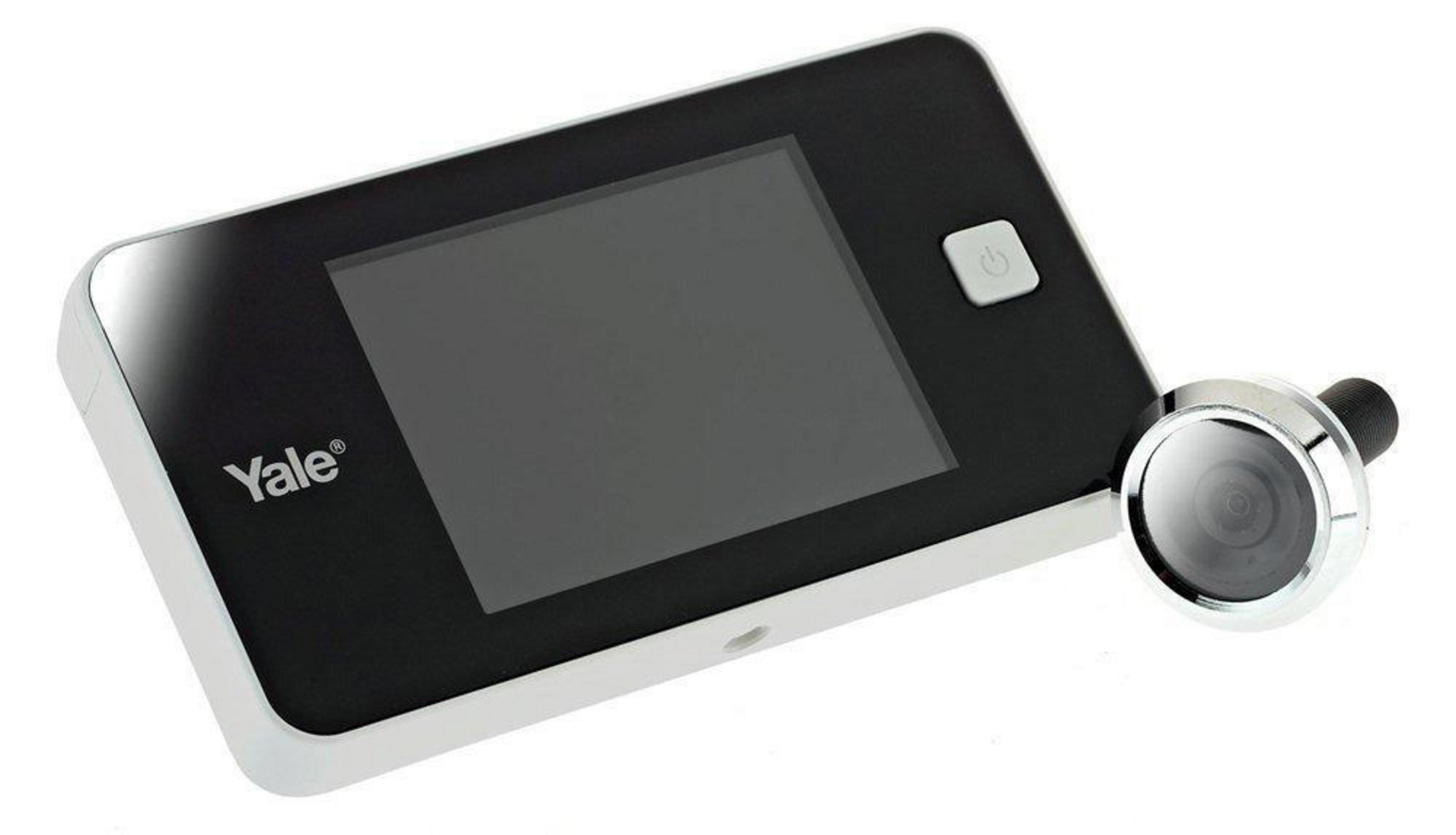 Uno spioncino digitale Yale in bianco e nero. Ha uno schermo e un obiettivo della fotocamera. Lo schermo ha un pulsante di accensione.