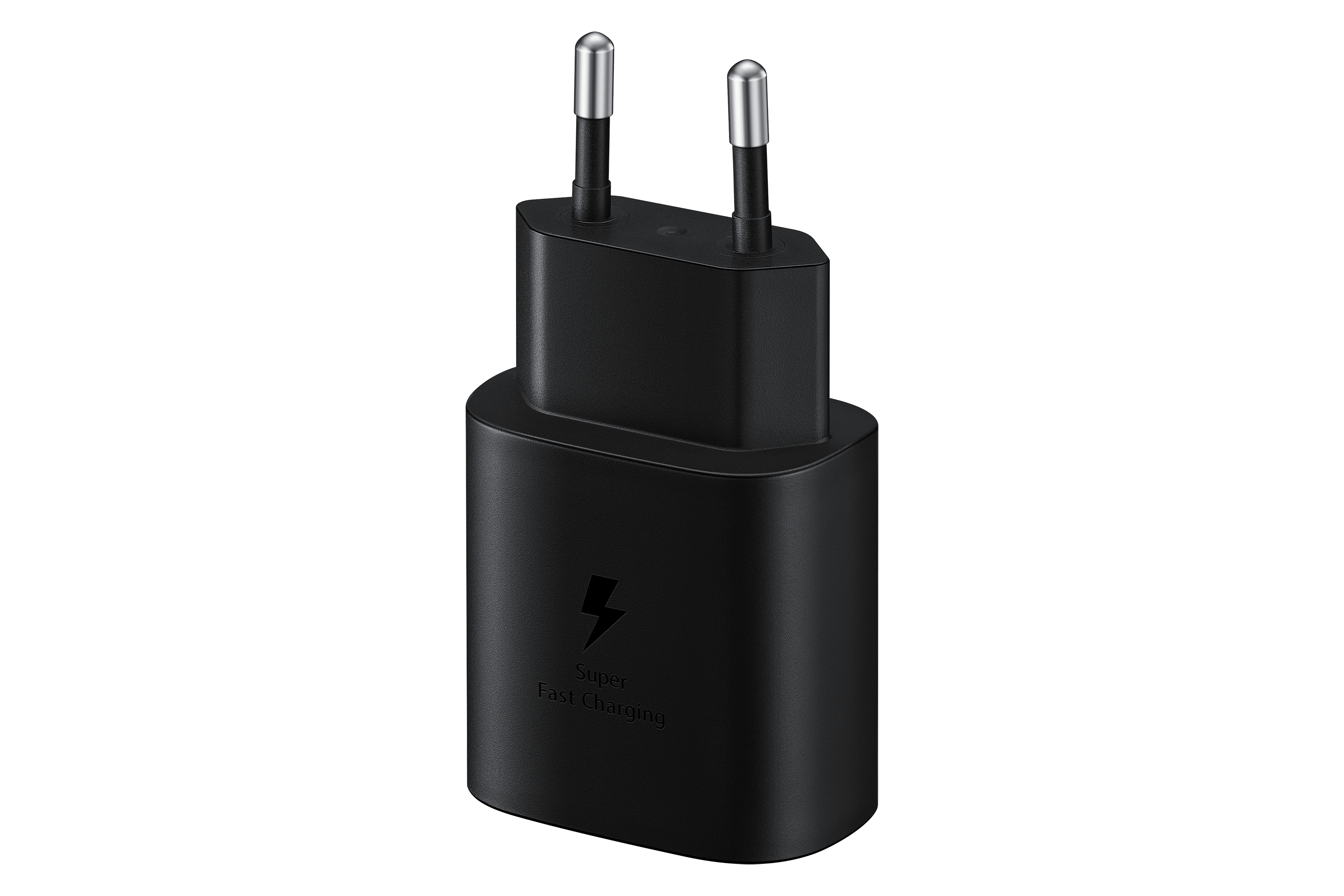 Adattatore Samsung Super Fast Charging nero. Ha due pin argentati e un logo a fulmine.