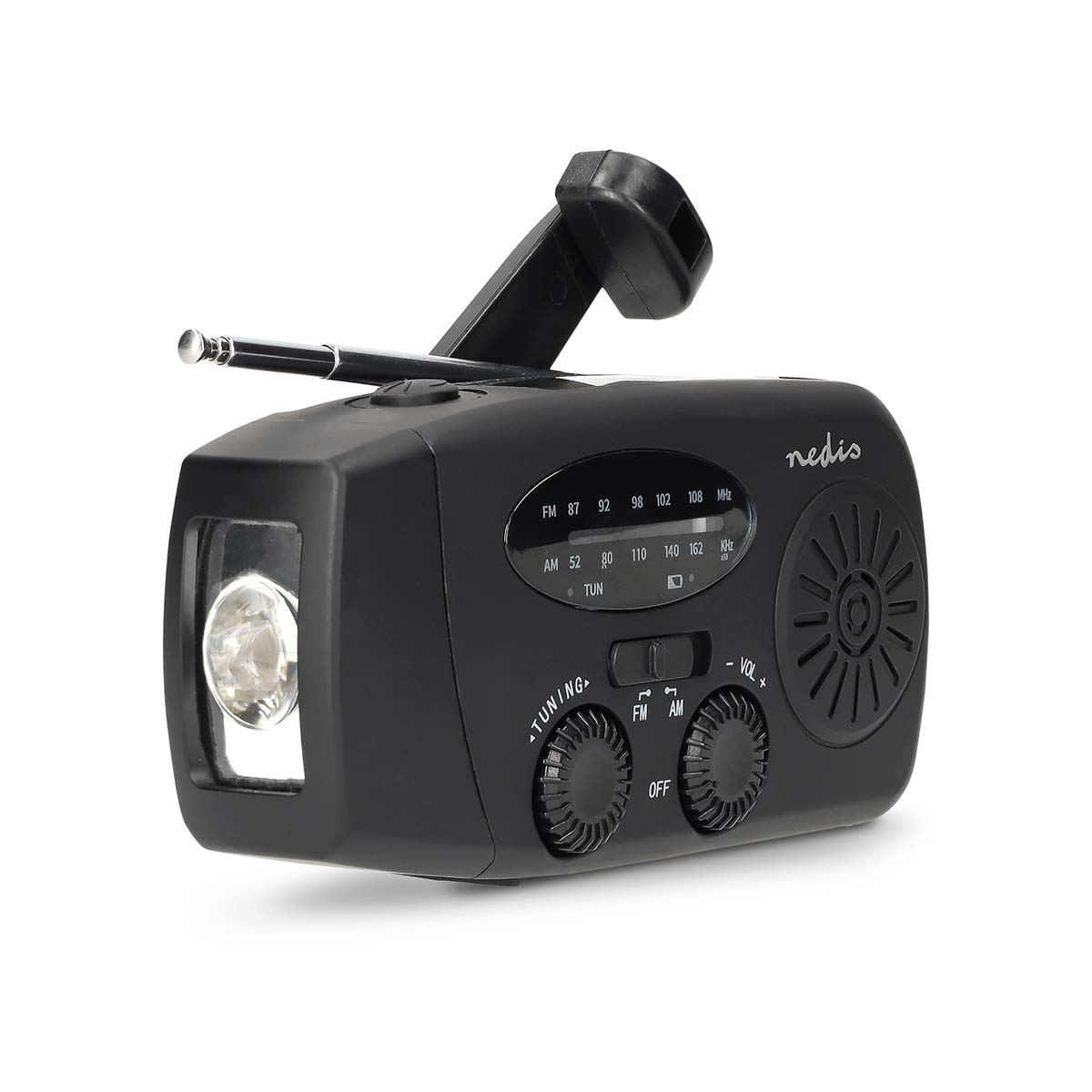 Una radio di emergenza nera con torcia, antenna e manovella. Ha pulsanti per sintonizzazione, FM/AM e controllo volume.