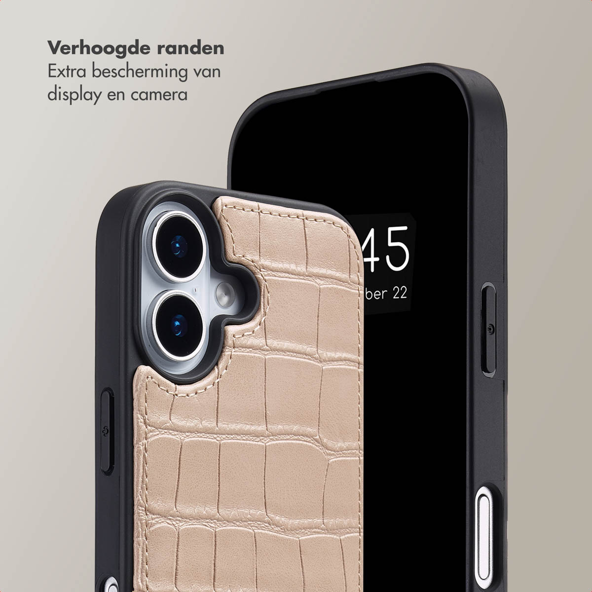 Une coque de téléphone avec une texture crocodile est présentée. Le téléphone a un écran noir affichant des chiffres. La coque protège l'écran et la caméra.