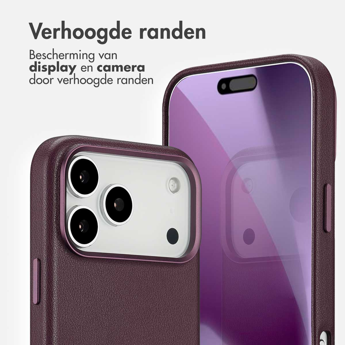 Een close-up van twee telefoonhoesjes. Eén toont de camera, de andere het scherm, beide in donkerpaars, met de nadruk op de verhoogde randen.