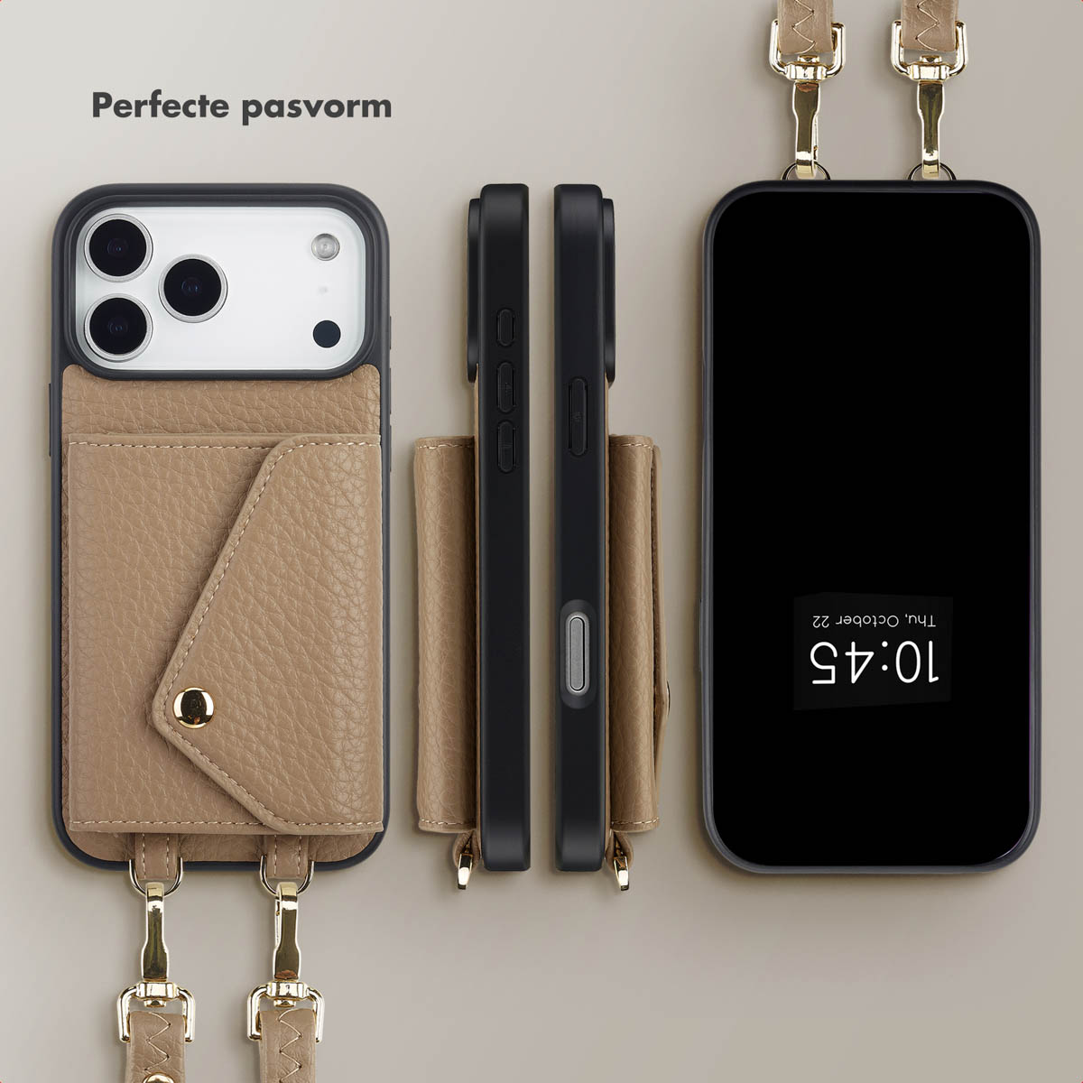 Trois étuis de téléphone, un avec un téléphone à l'intérieur, à côté de deux étuis et d'un téléphone avec affichage de l'heure. Couleurs beige et noir.