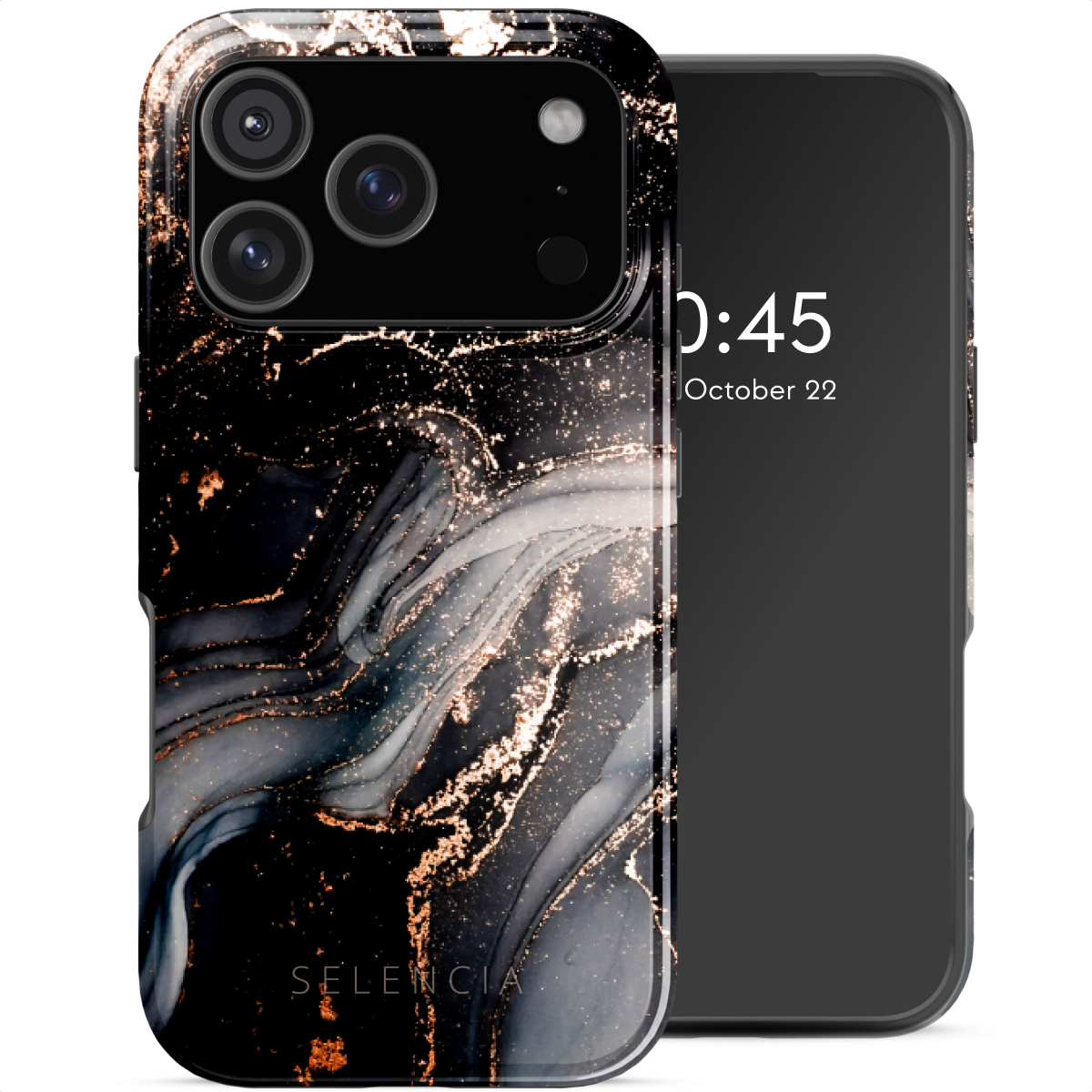 Een telefoon met een zwart en goud marmeren telefoonhoesje. De telefoon toont de tijd en datum. De hoes heeft het merk Selencia.