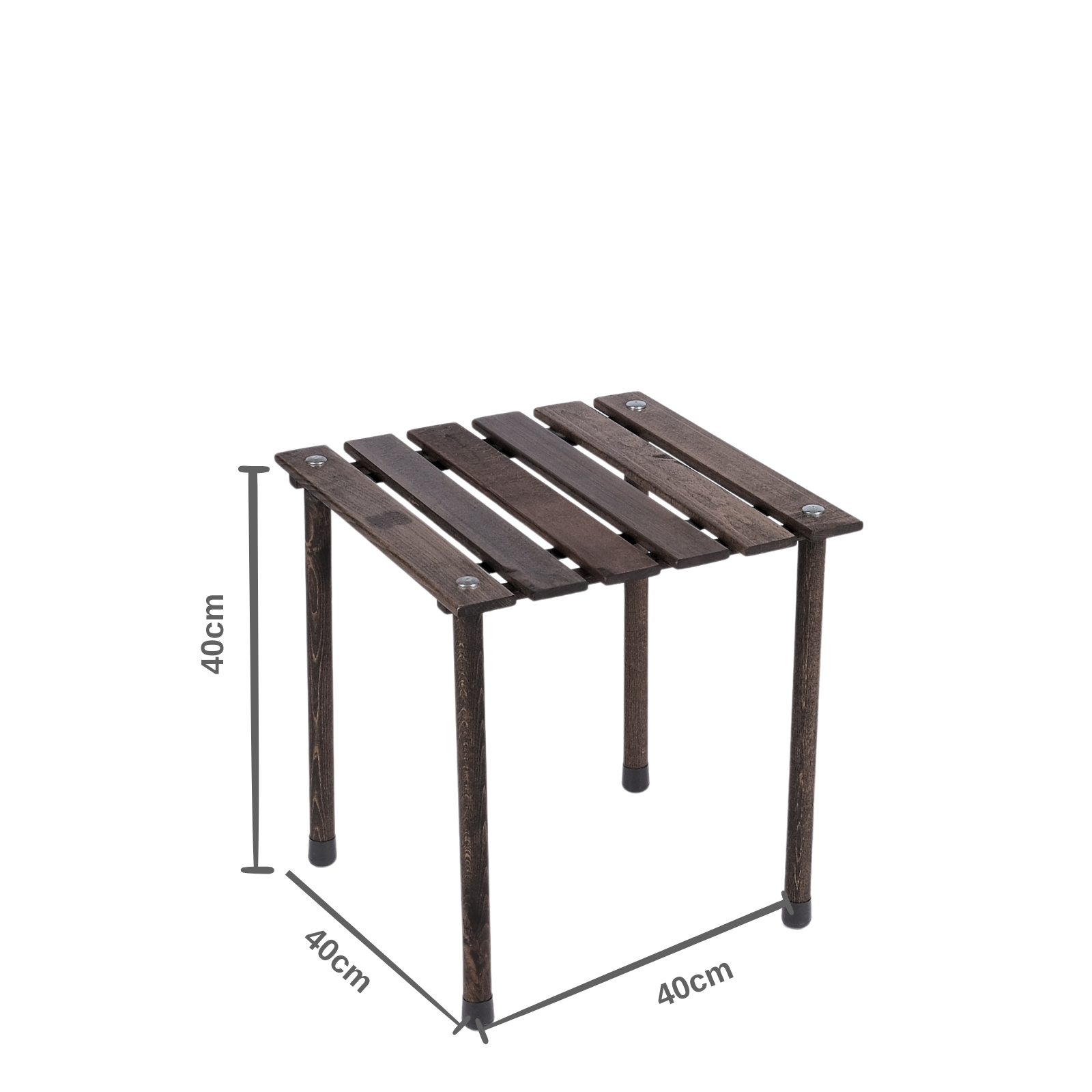 Dört ayaklı küçük, kare ahşap bir masa. Ölçüler 40cm x 40cm x 40cm. Arka plan beyazdır.