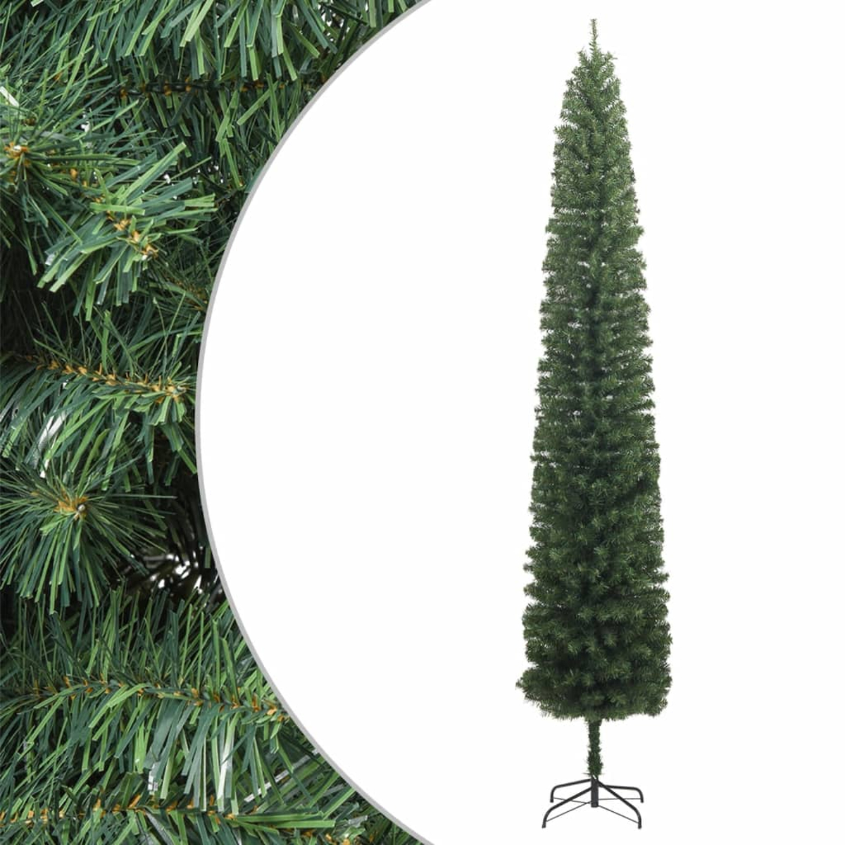 Ein hoher, schlanker künstlicher Weihnachtsbaum steht vor einem weißen Hintergrund. Nahaufnahme von grünen Nadeln links.