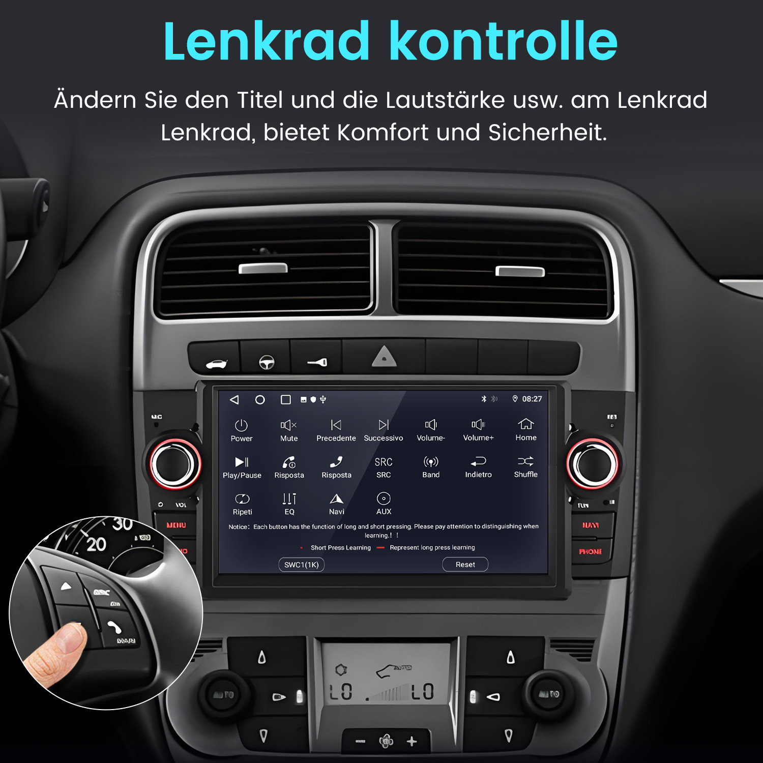Auto-Armaturenbrett mit Multimedia-Display. Eine Hand drückt eine Taste am Lenkrad. Text auf Deutsch und Italienisch.