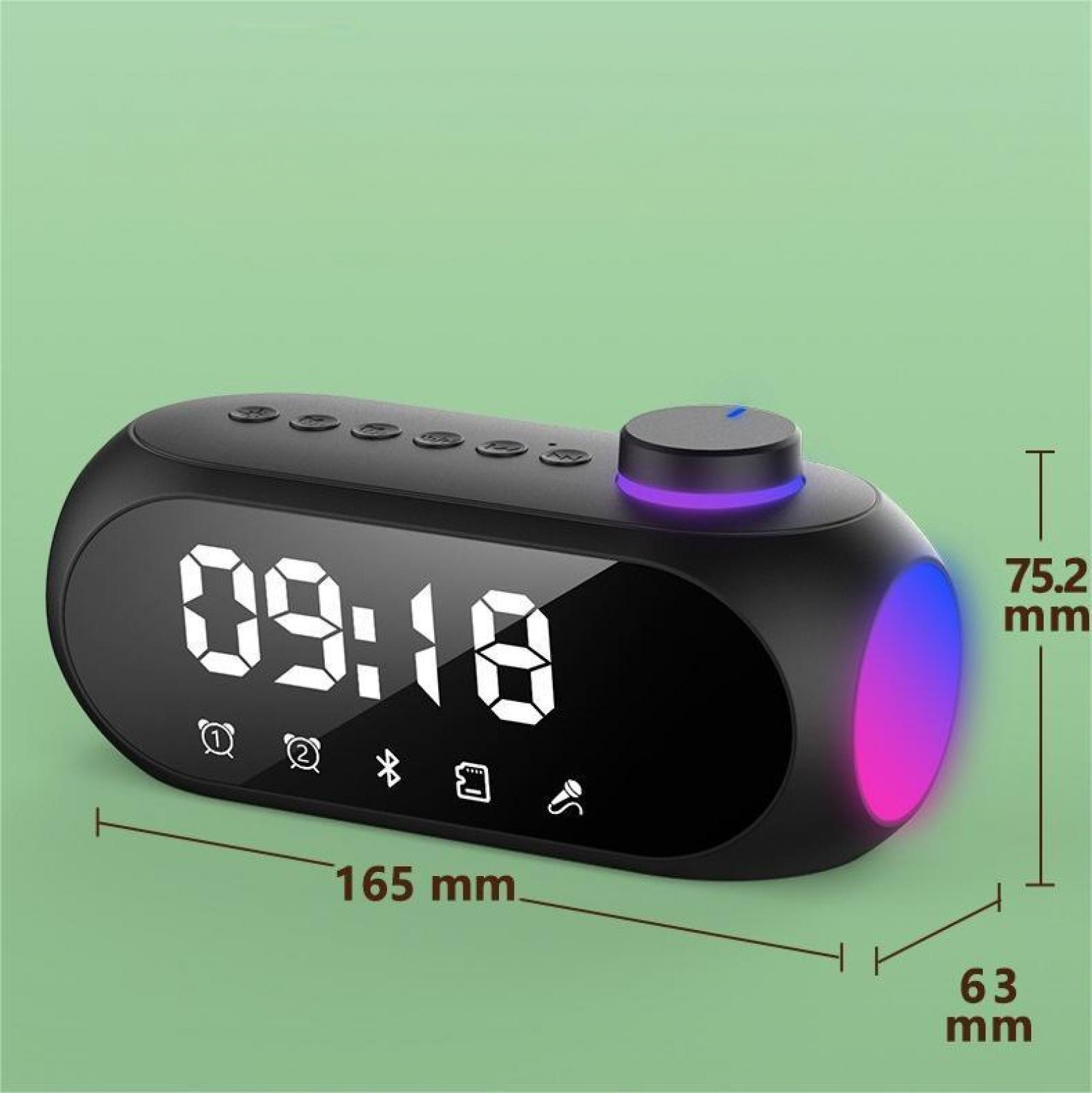 Schwarzer digitaler Wecker mit der Anzeige 09:18. Er hat Knöpfe, einen oberen Knopf und beschriftete Maße. Der Hintergrund ist grün.