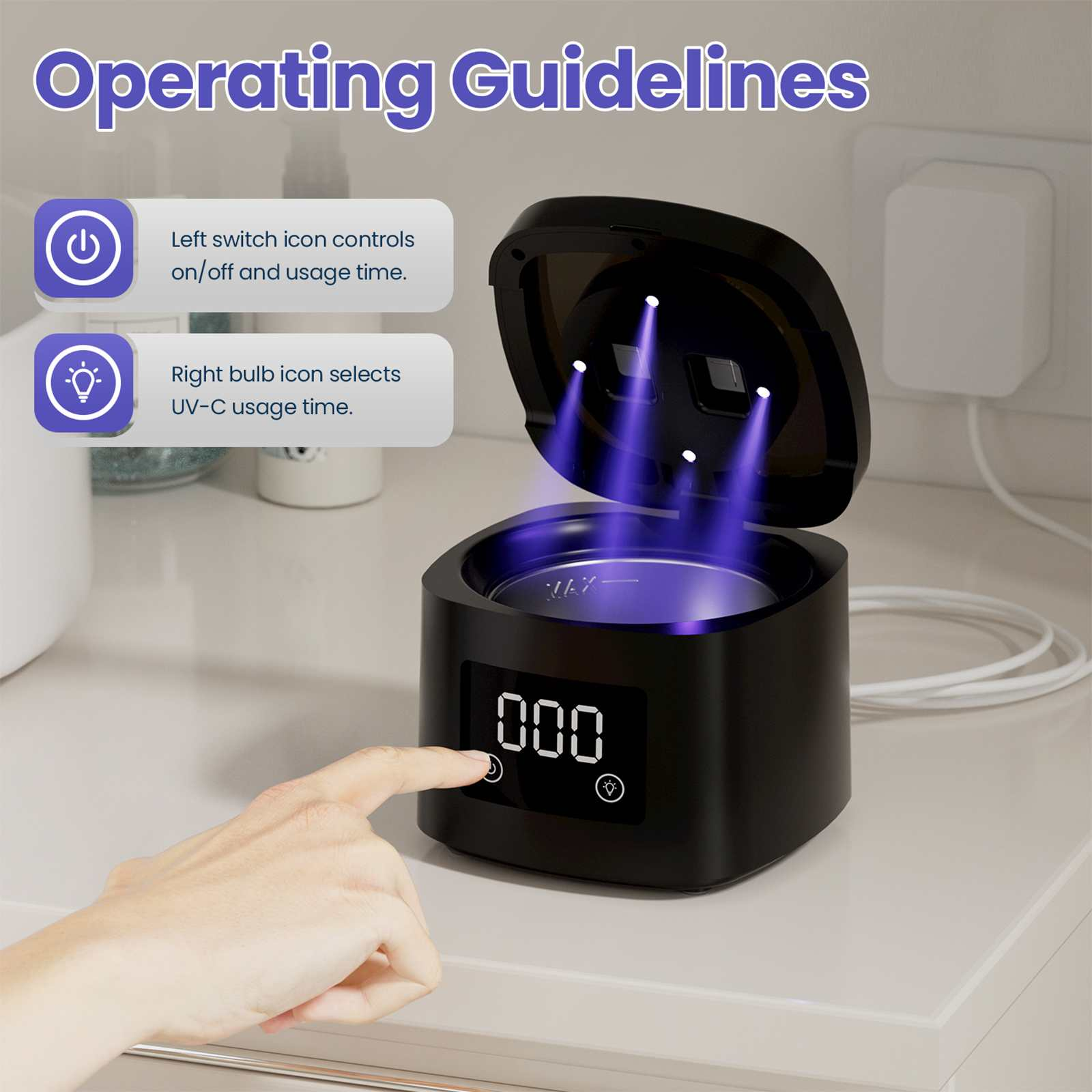 Schwarzer UV-C-Sterilisator mit offenem Deckel. Eine Hand drückt die Ein-/Aus-Taste. Zeigt 000 an. Anweisungen links.