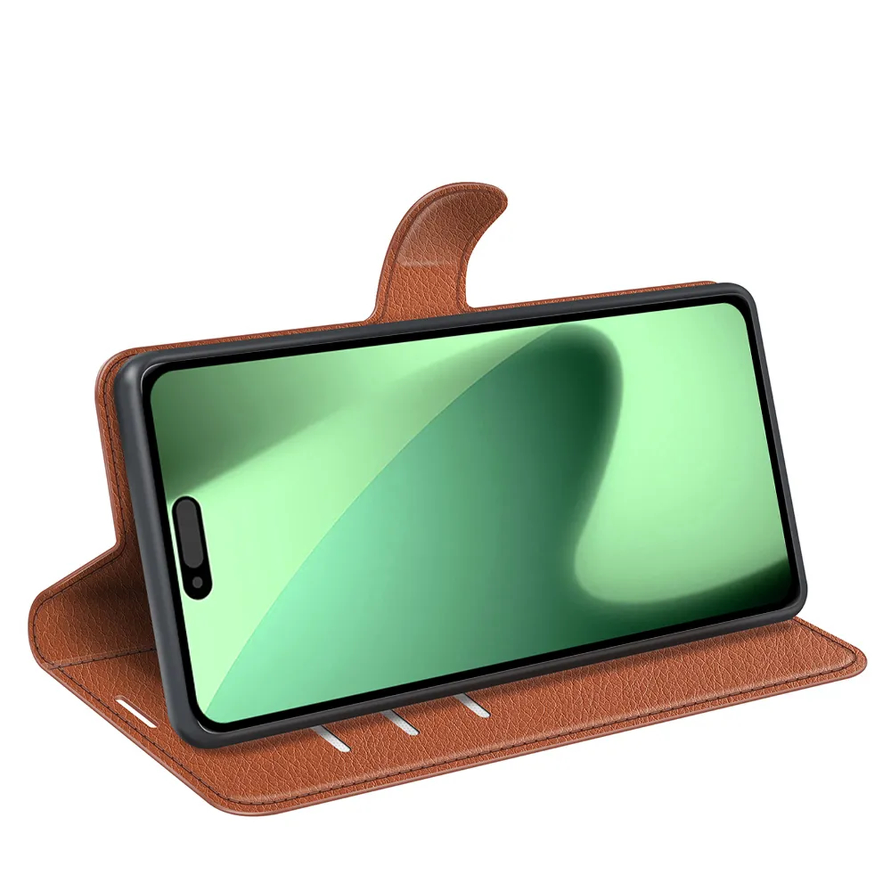 Een bruine leren telefoonhoes is open en toont een telefoon met een groen scherm. De hoes heeft een lipje om te sluiten.