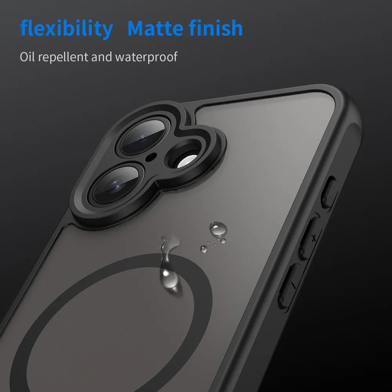 Zwarte telefoonhoes met drie cameralenzen. Waterdruppels op de hoes. Tekst bovenaan: flexibiliteit, matte afwerking. Olie- en waterafstotend.