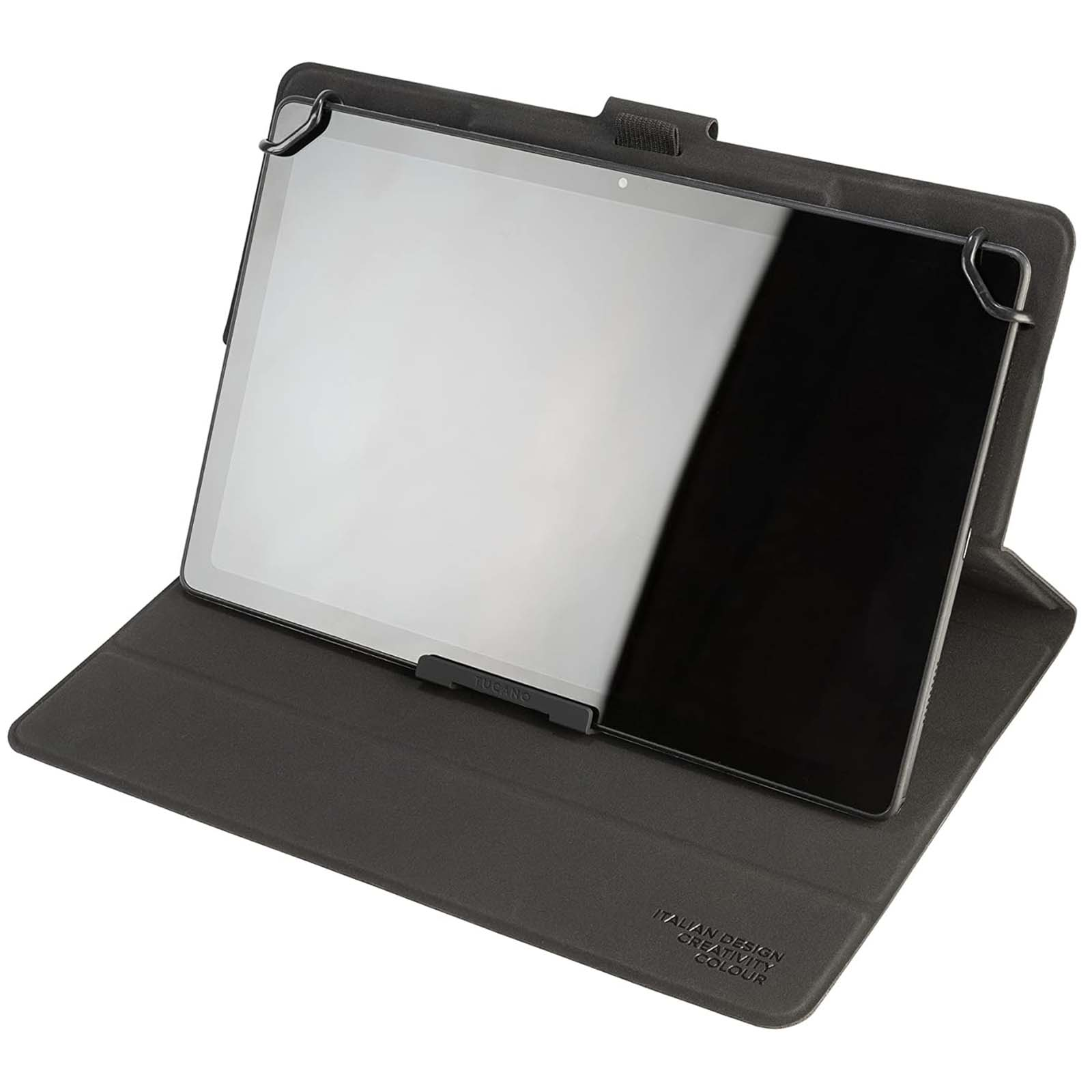 Tablet in custodia grigia. Schermo visibile. Sulla custodia: Italian Design Creativity Colour.