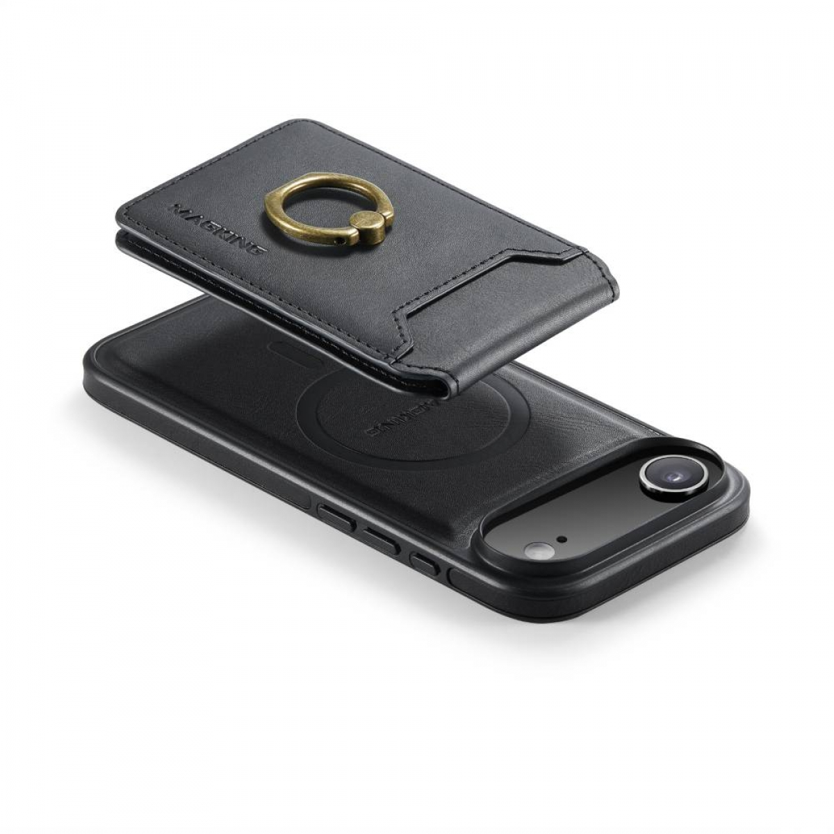 Schwarze Handyhülle mit abnehmbarem Kartenhalter und Messingring. Die Hülle befindet sich auf einem Telefon. Weißer Hintergrund.