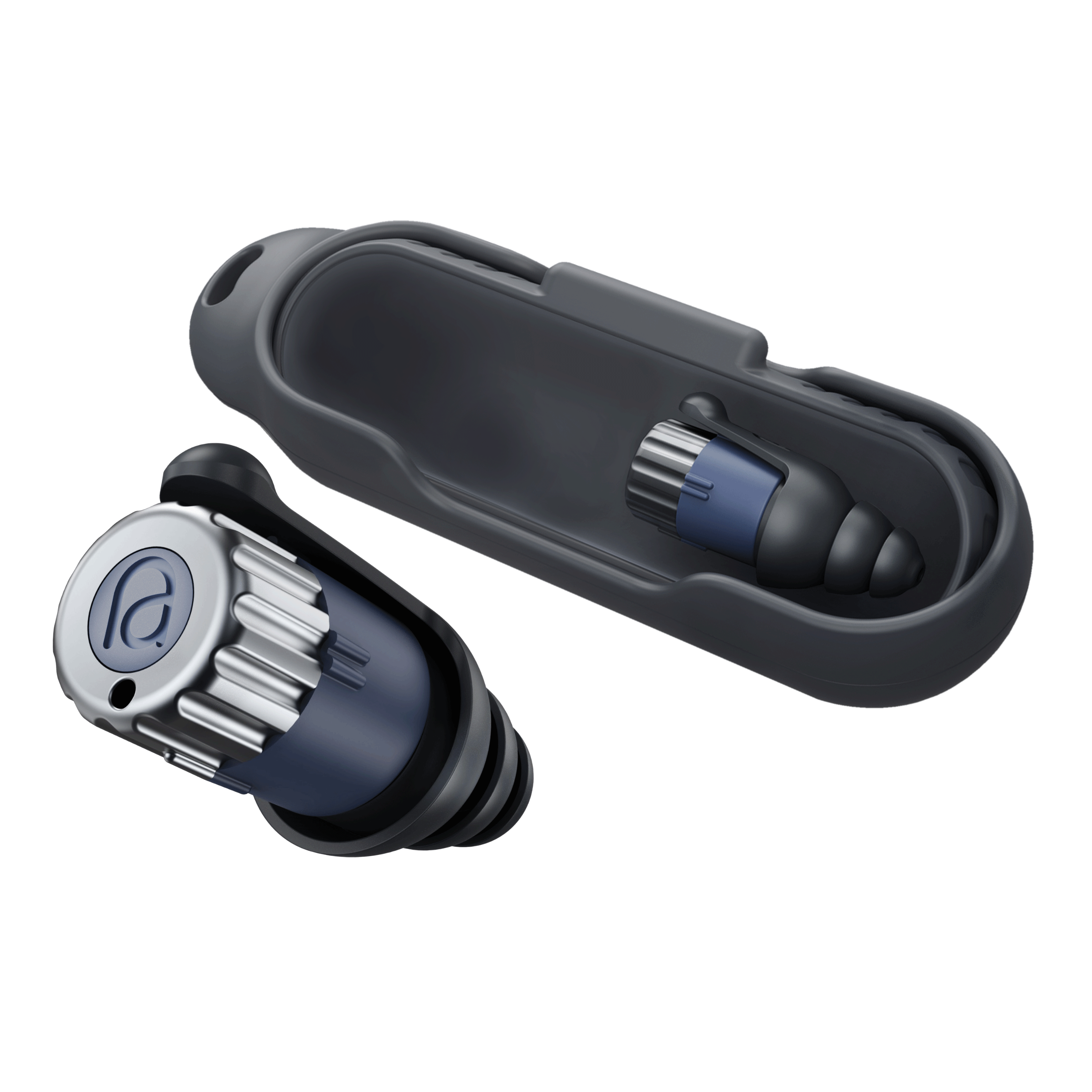 Oordopjes en etui. Oordopjes zijn zilver en blauw, en het etui is zwart. Geïsoleerd op een witte achtergrond.